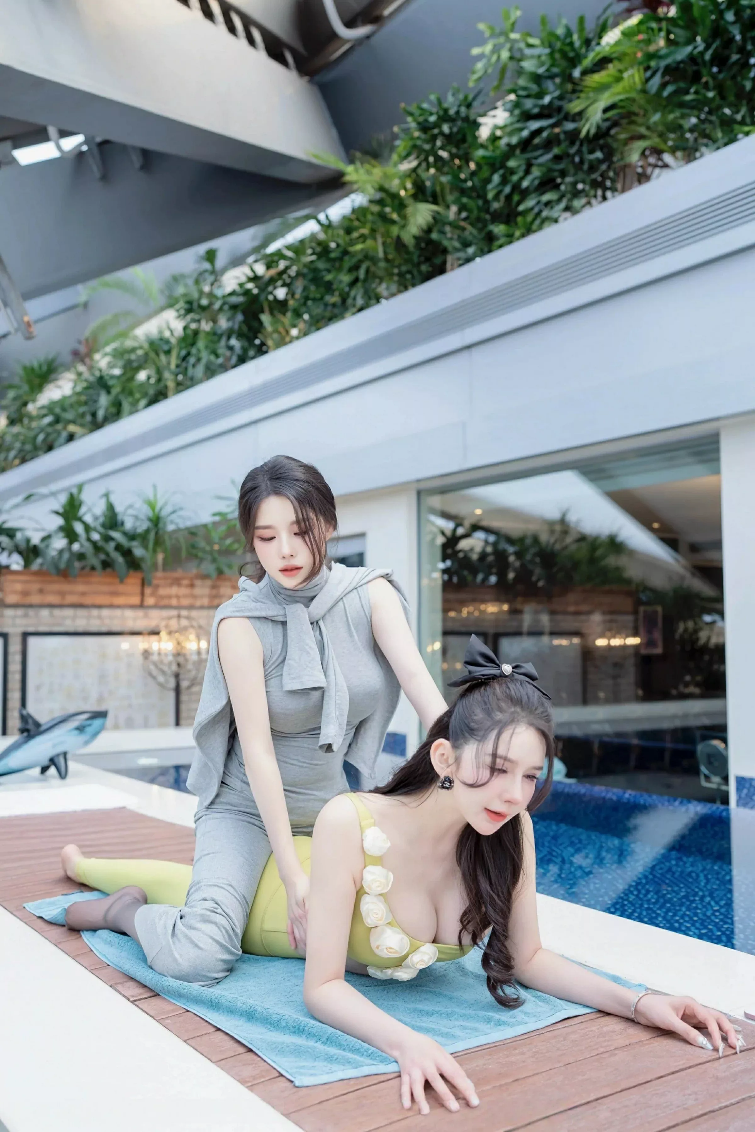 合集李丽莎性感紧身运动套装秀完美身材惹火绝美写真 第 65 张