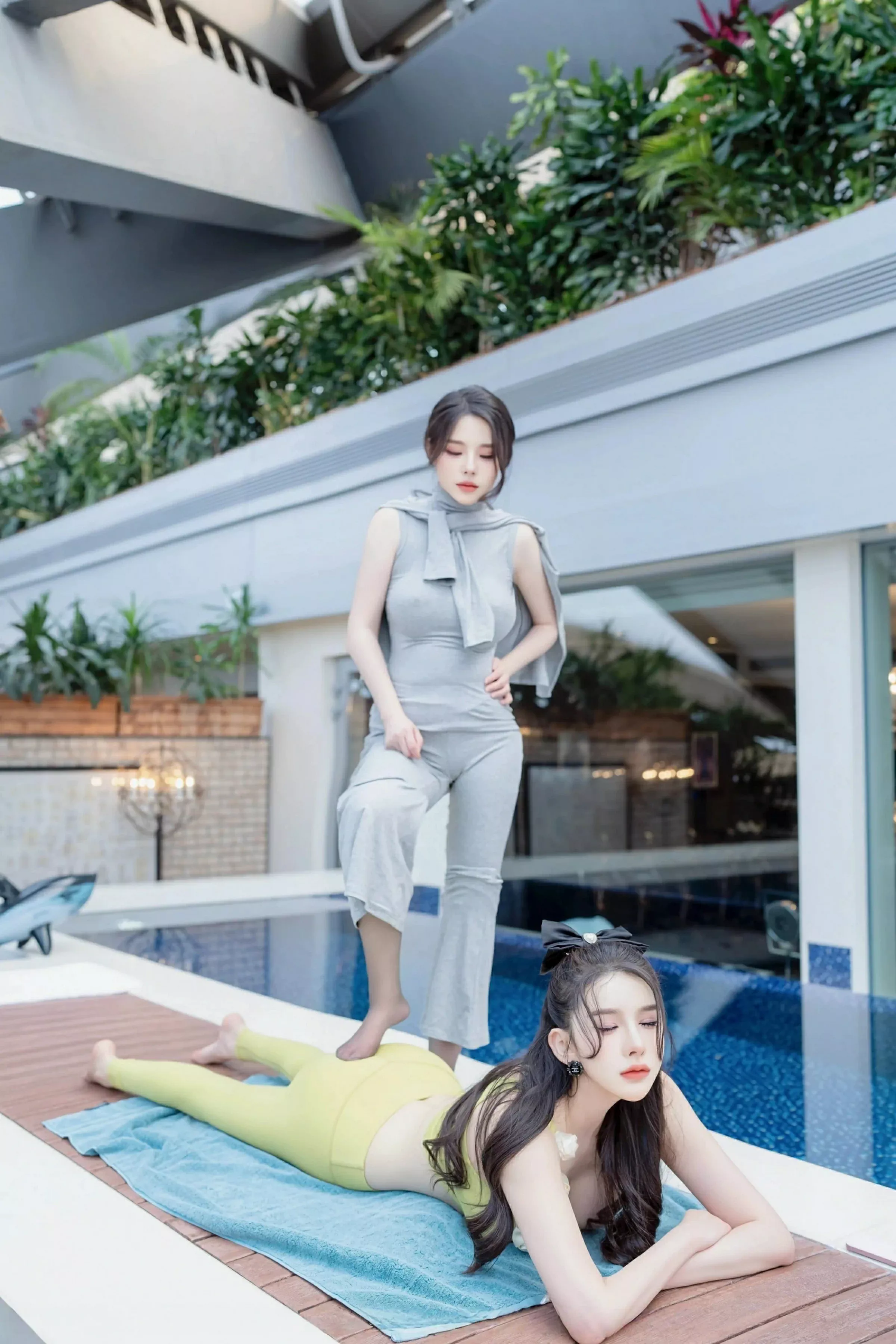 合集李丽莎性感紧身运动套装秀完美身材惹火绝美写真 第 70 张
