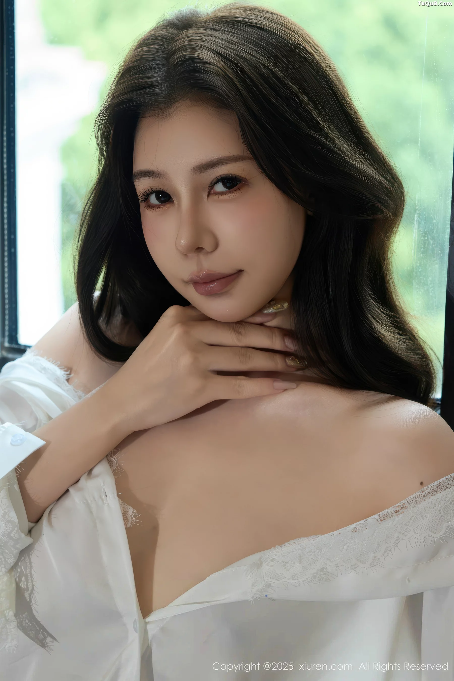 尹甜甜sunny性感白衬衫露白色蕾丝内衣秀完美身材绝美写真 第 48 张