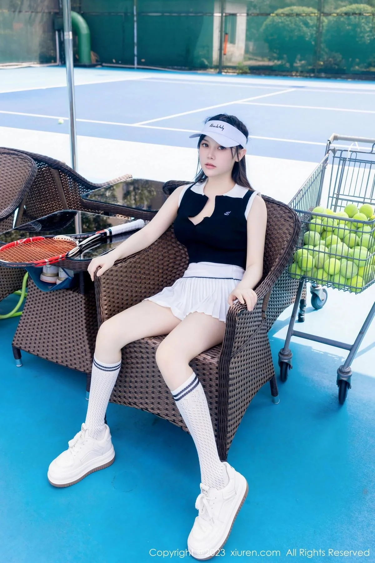 豆瓣酱性感白色短裙网球运动服饰秀翘臀美腿撩人绝美写真 第 63 张