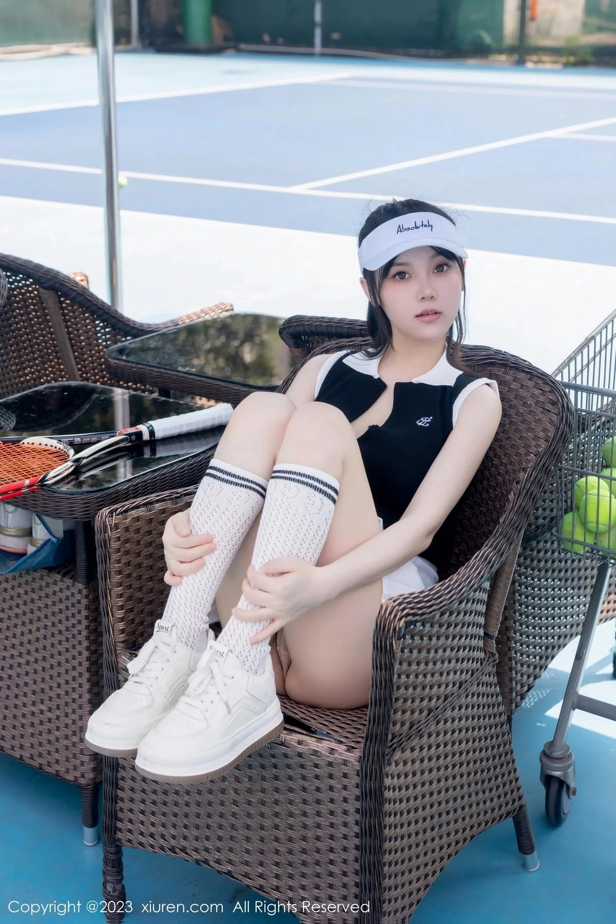 豆瓣酱性感白色短裙网球运动服饰秀翘臀美腿撩人绝美写真 第 64 张