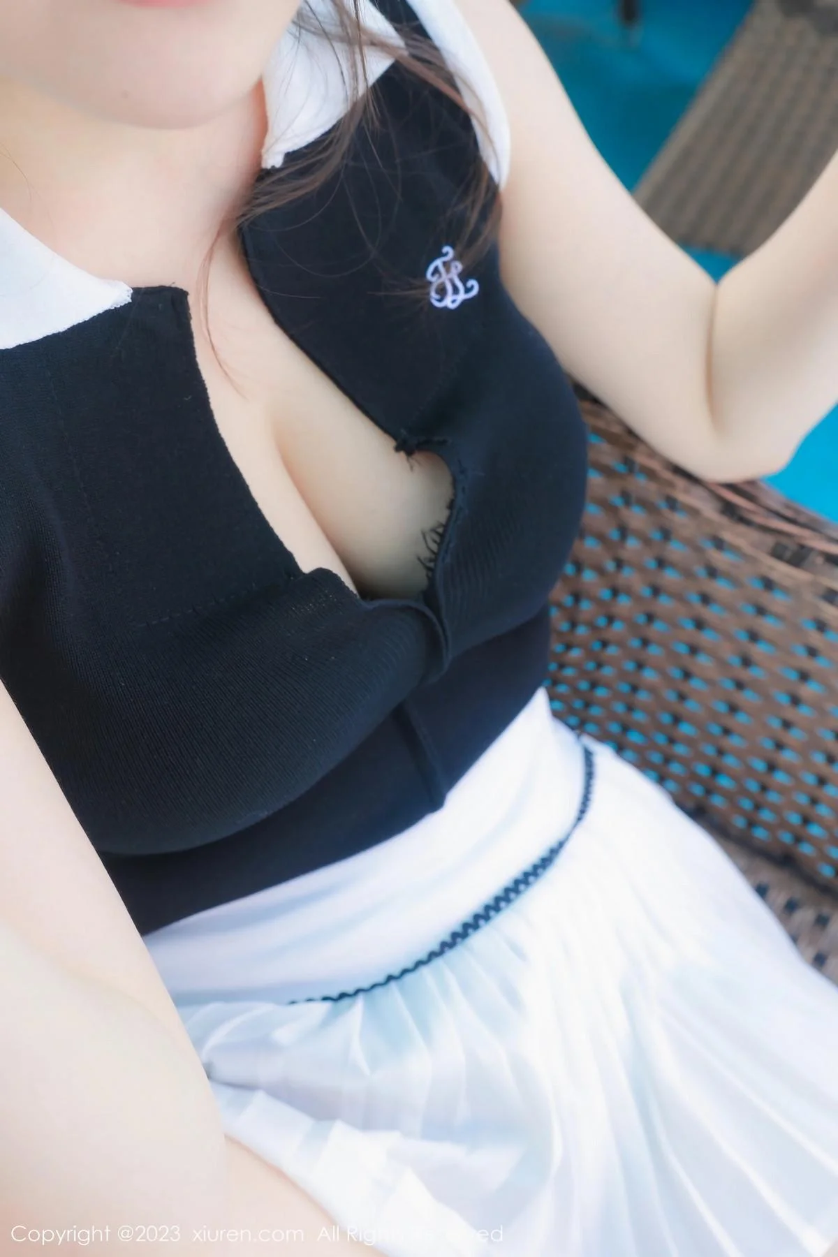 豆瓣酱性感白色短裙网球运动服饰秀翘臀美腿撩人绝美写真 第 70 张