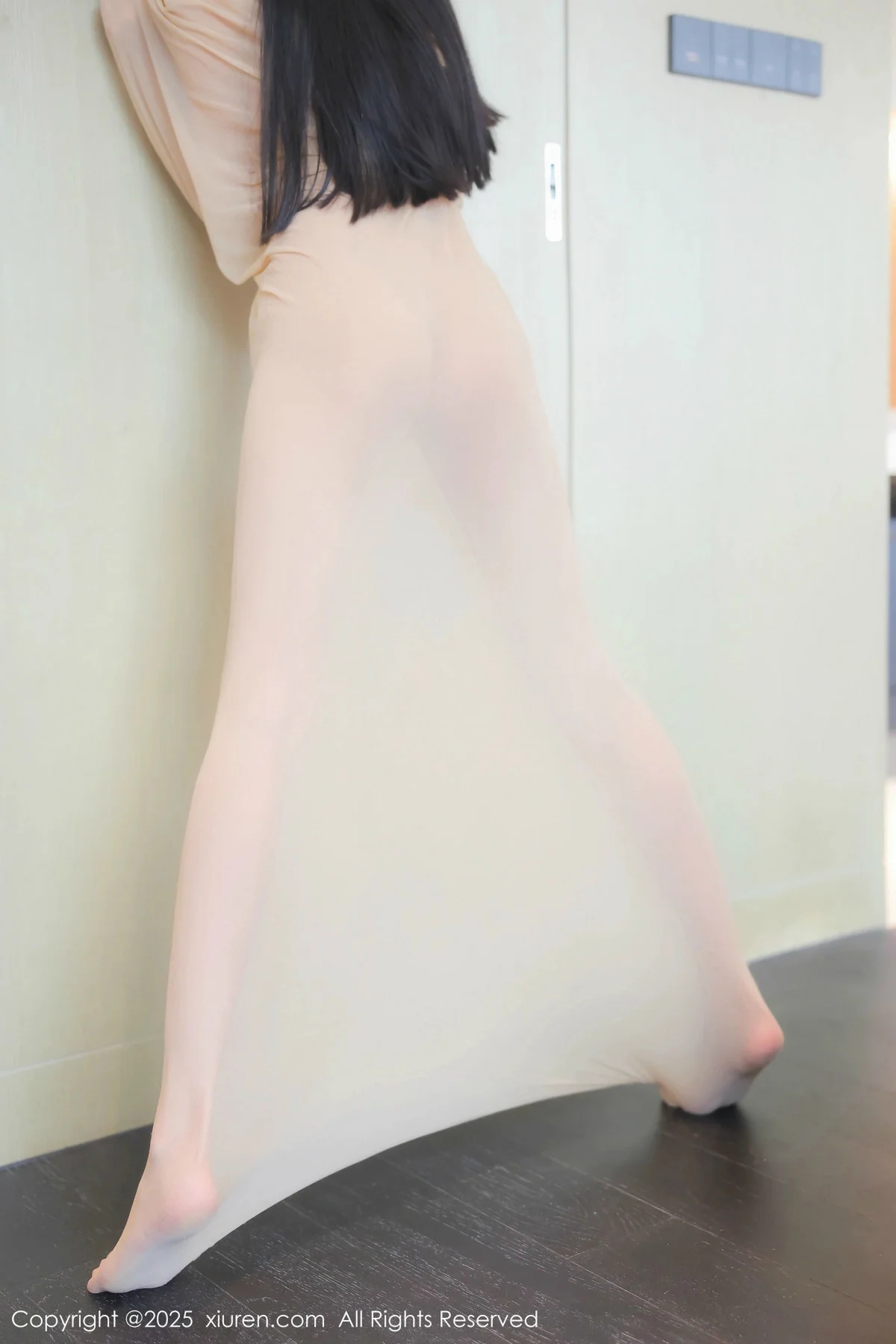 余安安性感超薄原色丝袜连体衣秀凹凸身材惹火绝美写真 第 93 张