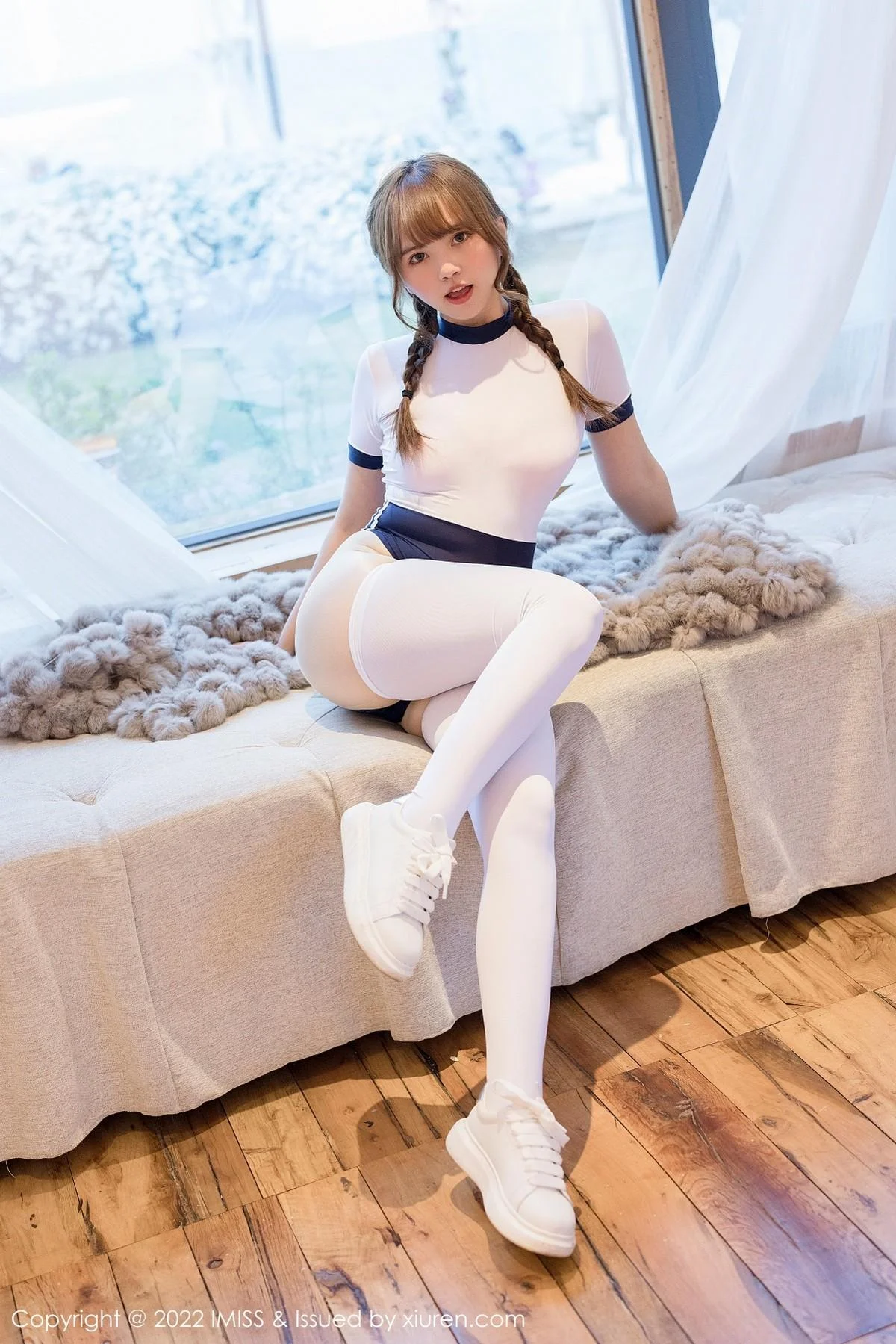 张思允Nice云南心愿旅拍轻透连体衣配白丝袜迷人绝美写真 第 16 张