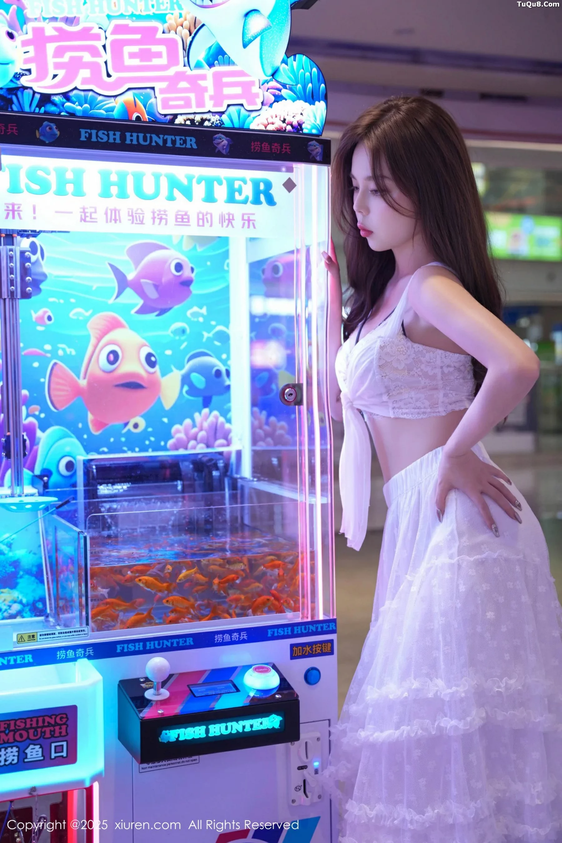 拍黄瓜girl性感白色连衣裙露白色内衣秀曼妙身材绝美写真 第 29 张