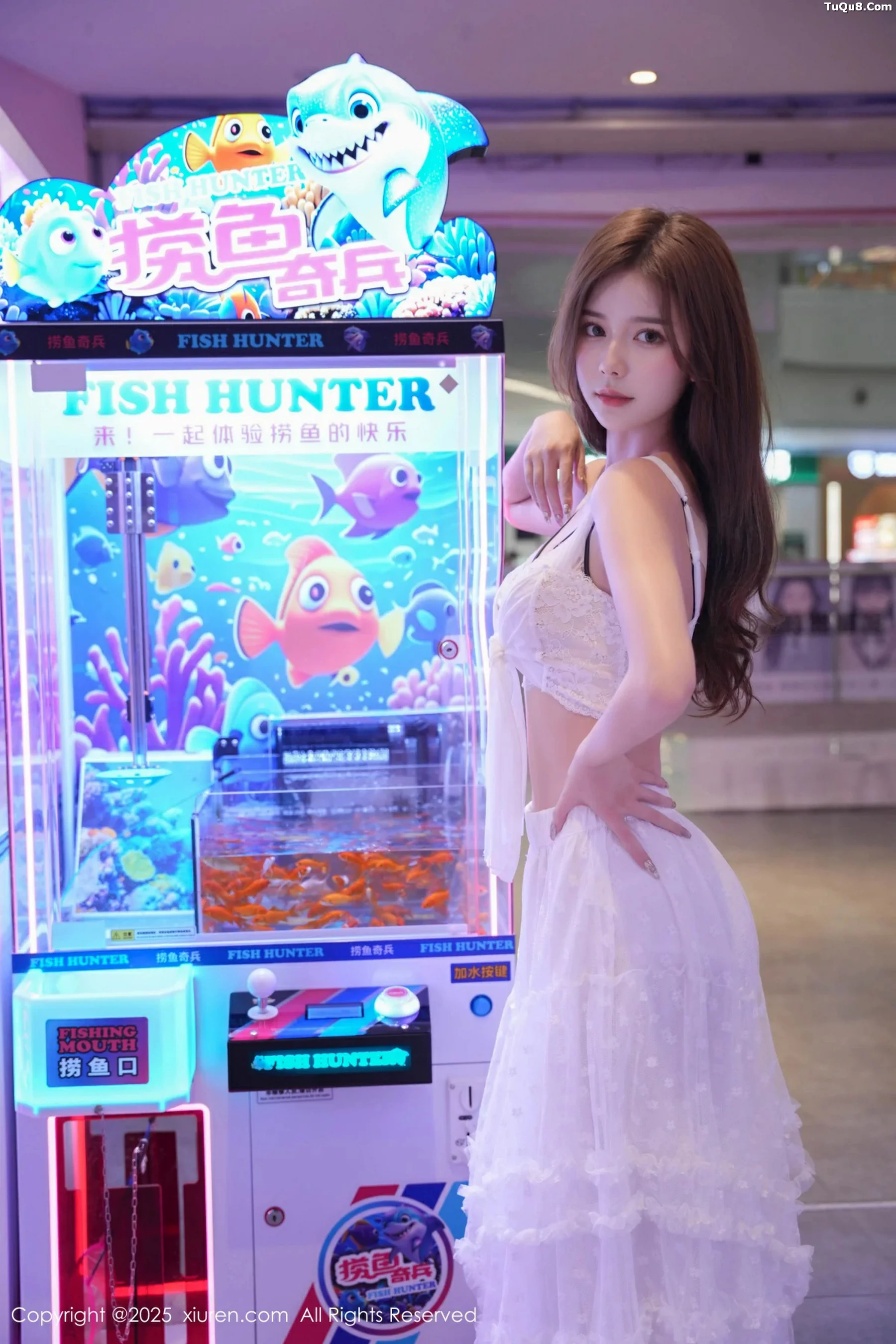 拍黄瓜girl性感白色连衣裙露白色内衣秀曼妙身材绝美写真 第 32 张