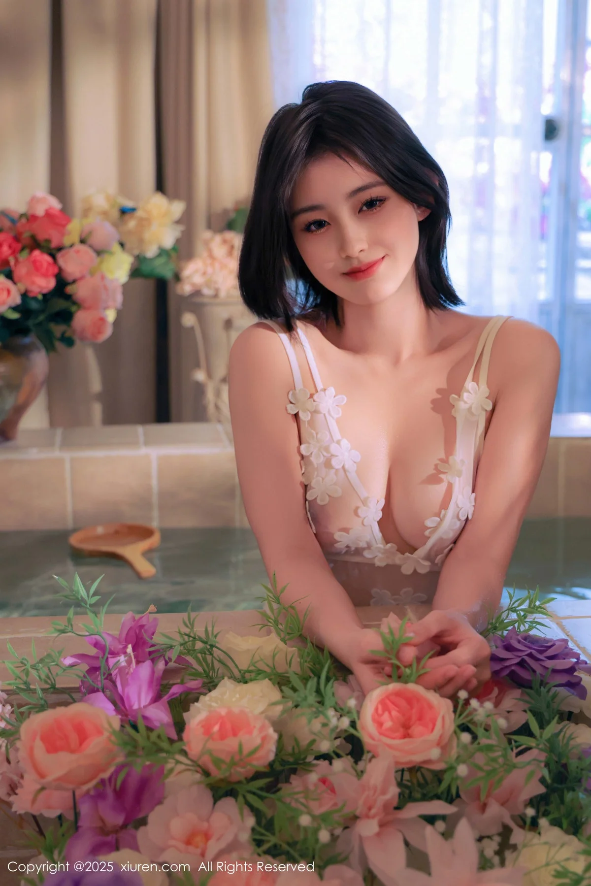 小橘子orange性感白色薄透蕾丝连体短裙秀惹火身材绝美写真 第 6 张