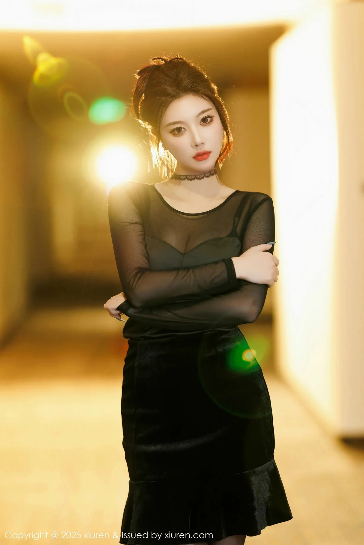 杨晨晨Yome黑色连衣短裙露黑色内衣配开档黑丝极致魅惑写真 第 3 张
