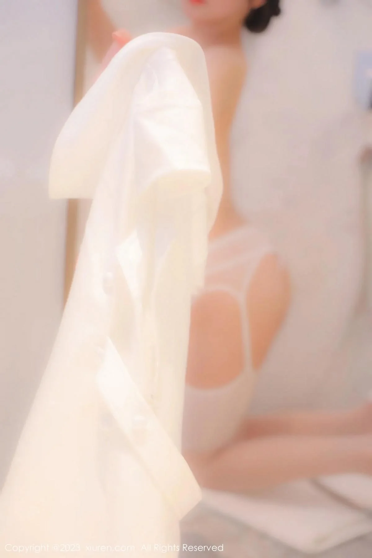 婠婠么性感白色情趣护士服配白丝吊袜秀曼妙身姿绝美写真 第 74 张