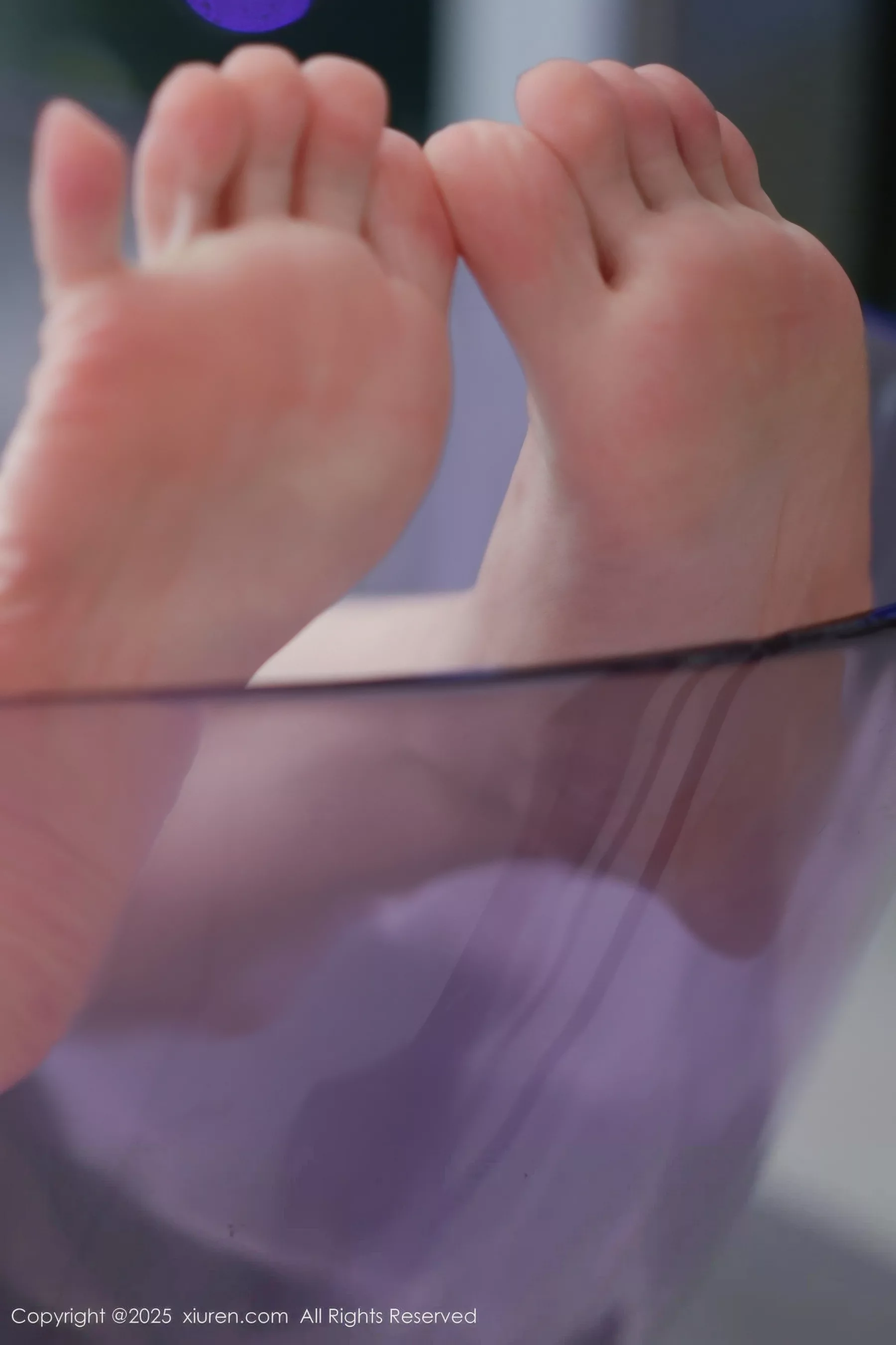 心妍小公主性感黑色情趣内衣配超薄黑丝秀惹火身材绝美写真 第 90 张