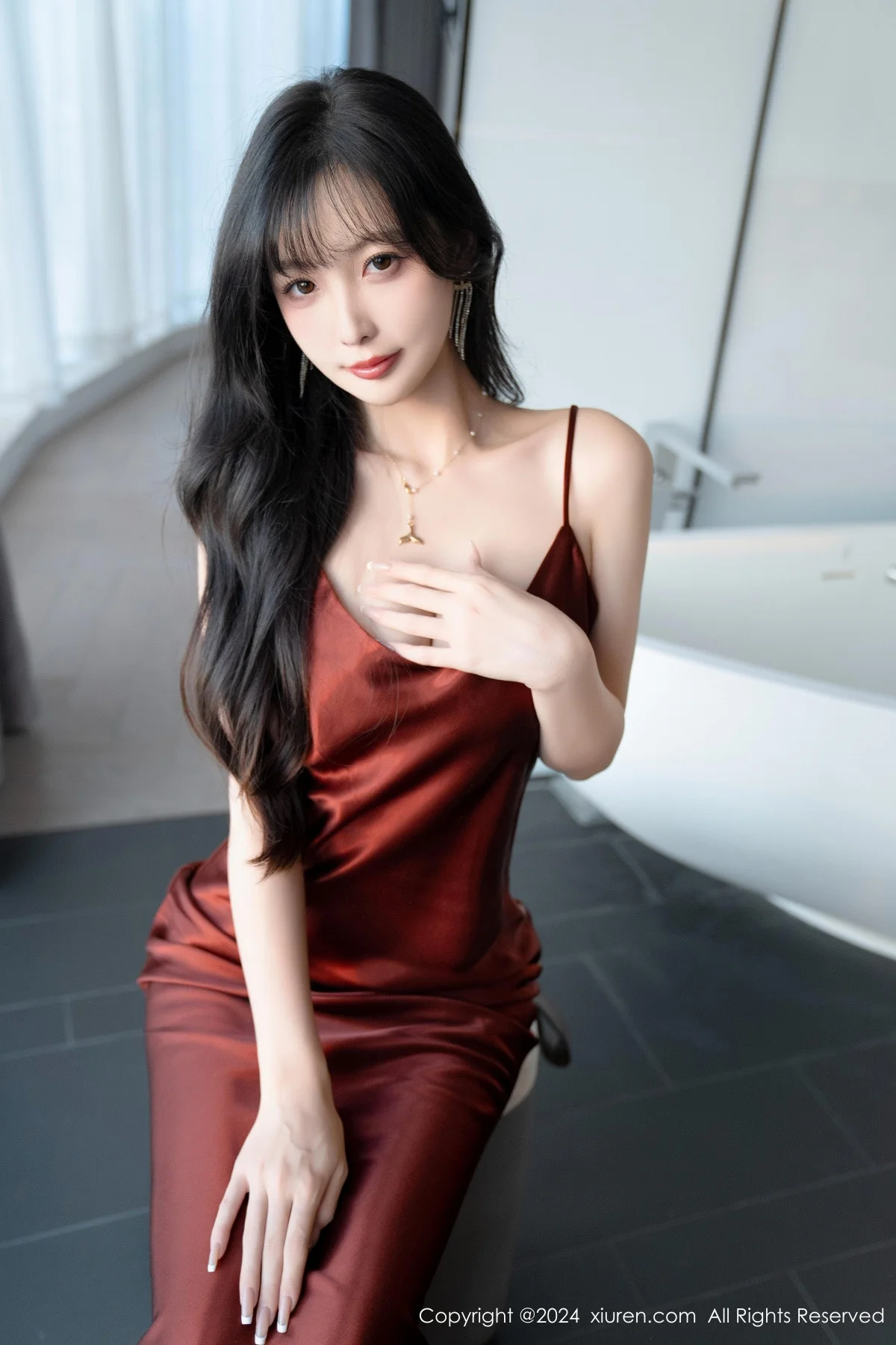 林星阑性感红色连衣长裙露黑色情趣内衣秀曼妙身姿绝美写真 第 25 张