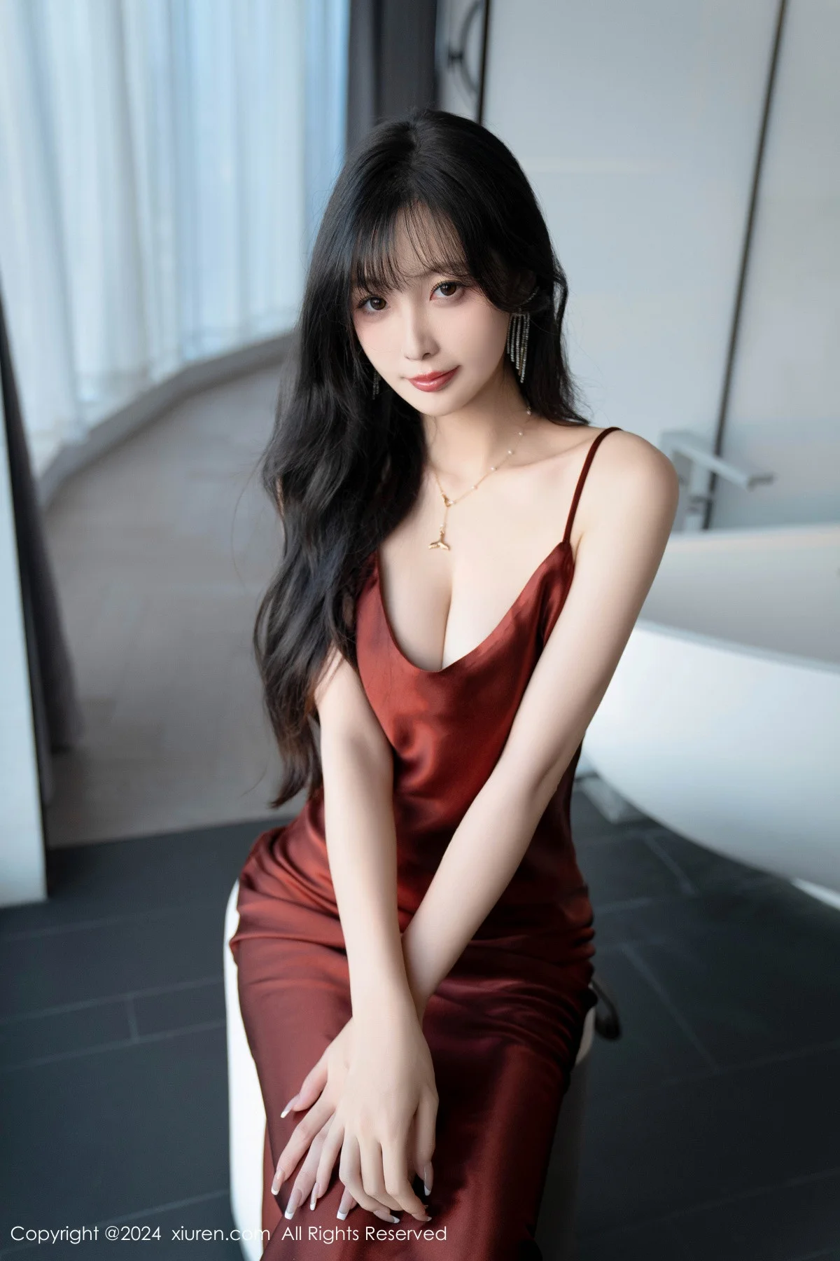 林星阑性感红色连衣长裙露黑色情趣内衣秀曼妙身姿绝美写真 第 27 张