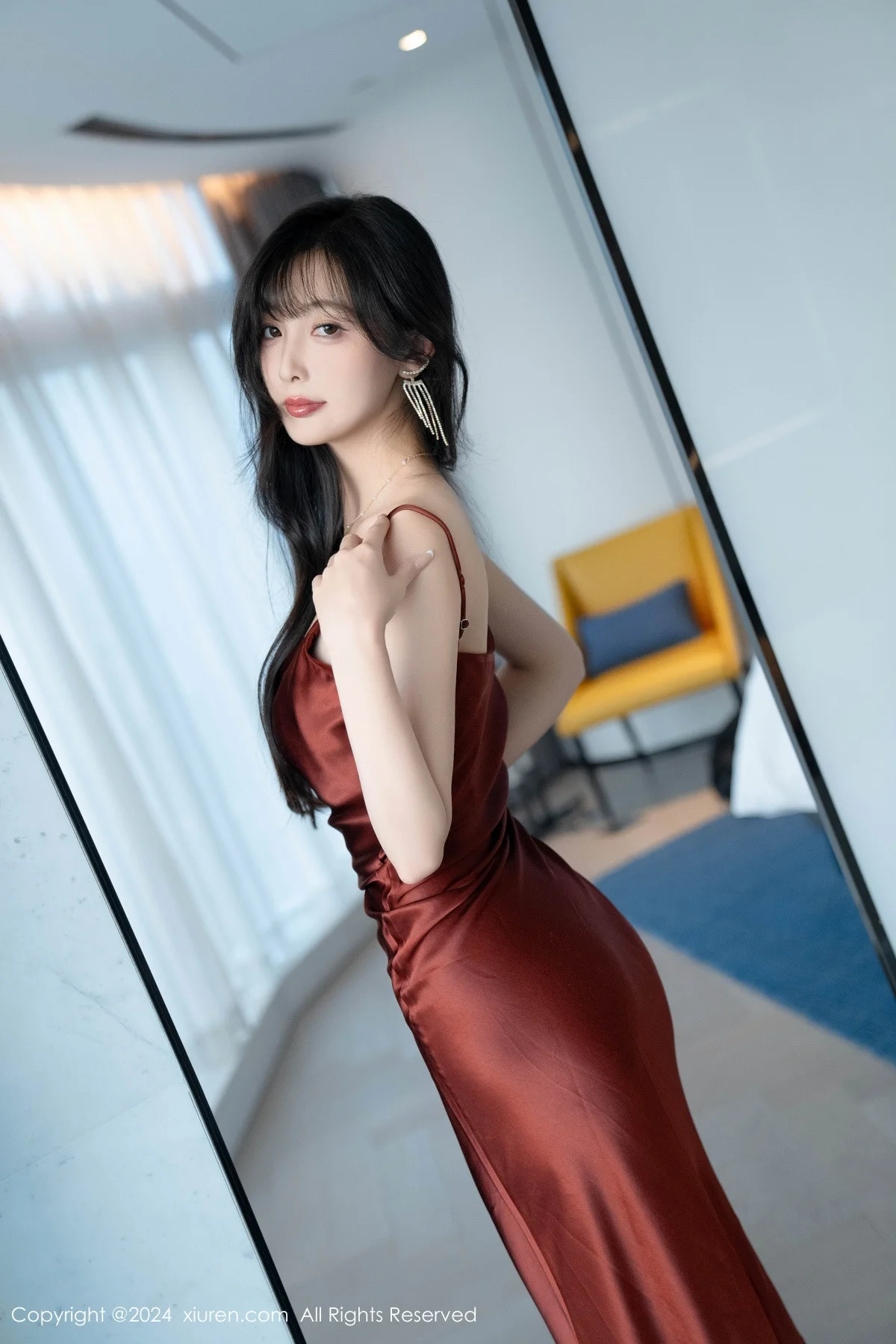 林星阑性感红色连衣长裙露黑色情趣内衣秀曼妙身姿绝美写真 第 32 张