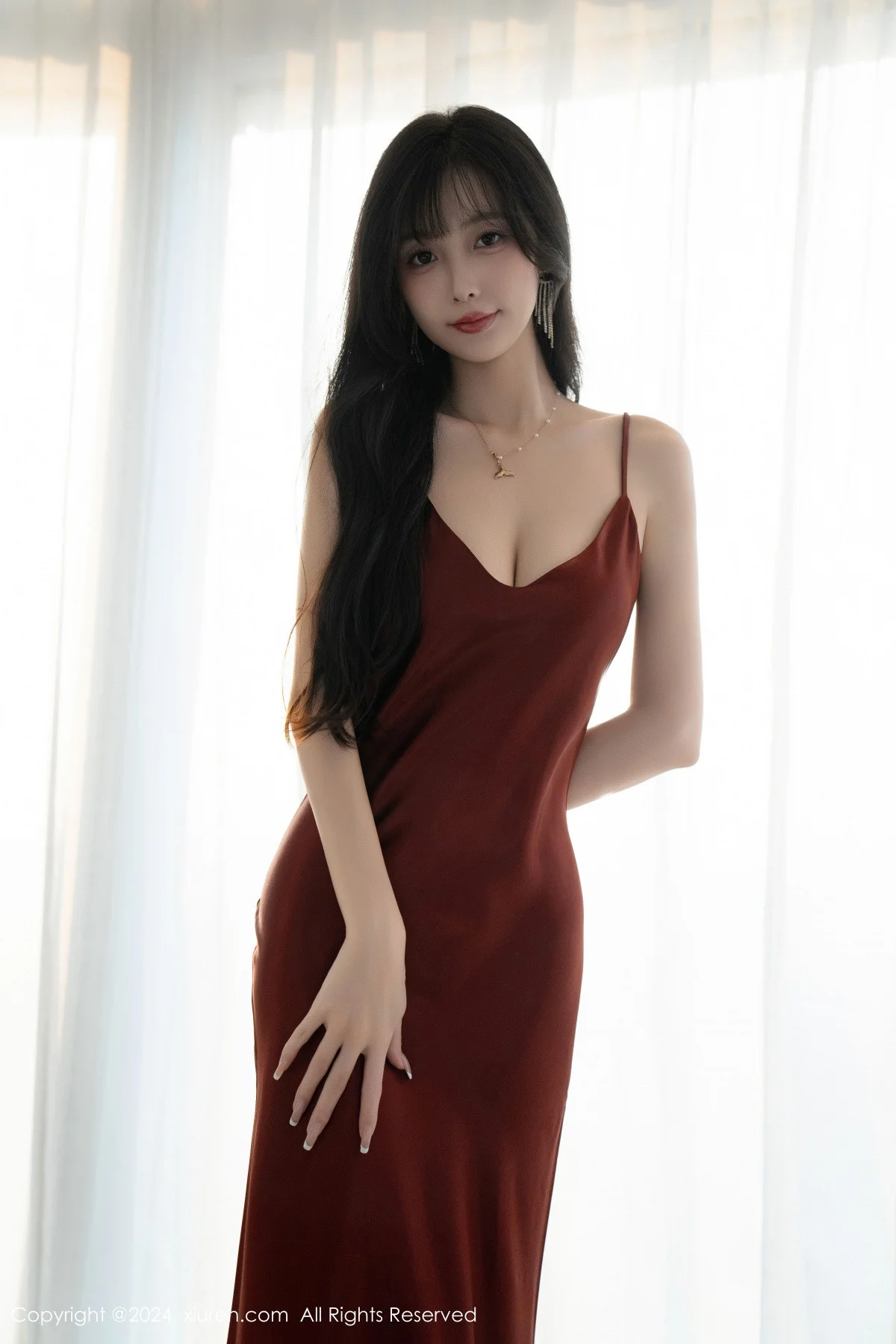 林星阑性感红色连衣长裙露黑色情趣内衣秀曼妙身姿绝美写真 第 7 张