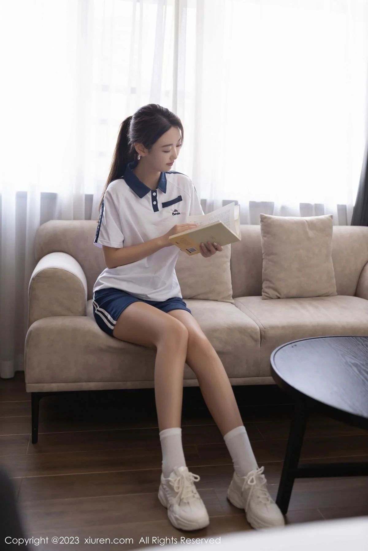 唐安琪性感白色学妹装露白色蕾丝内衣秀曼妙身姿绝美写真 第 5 张