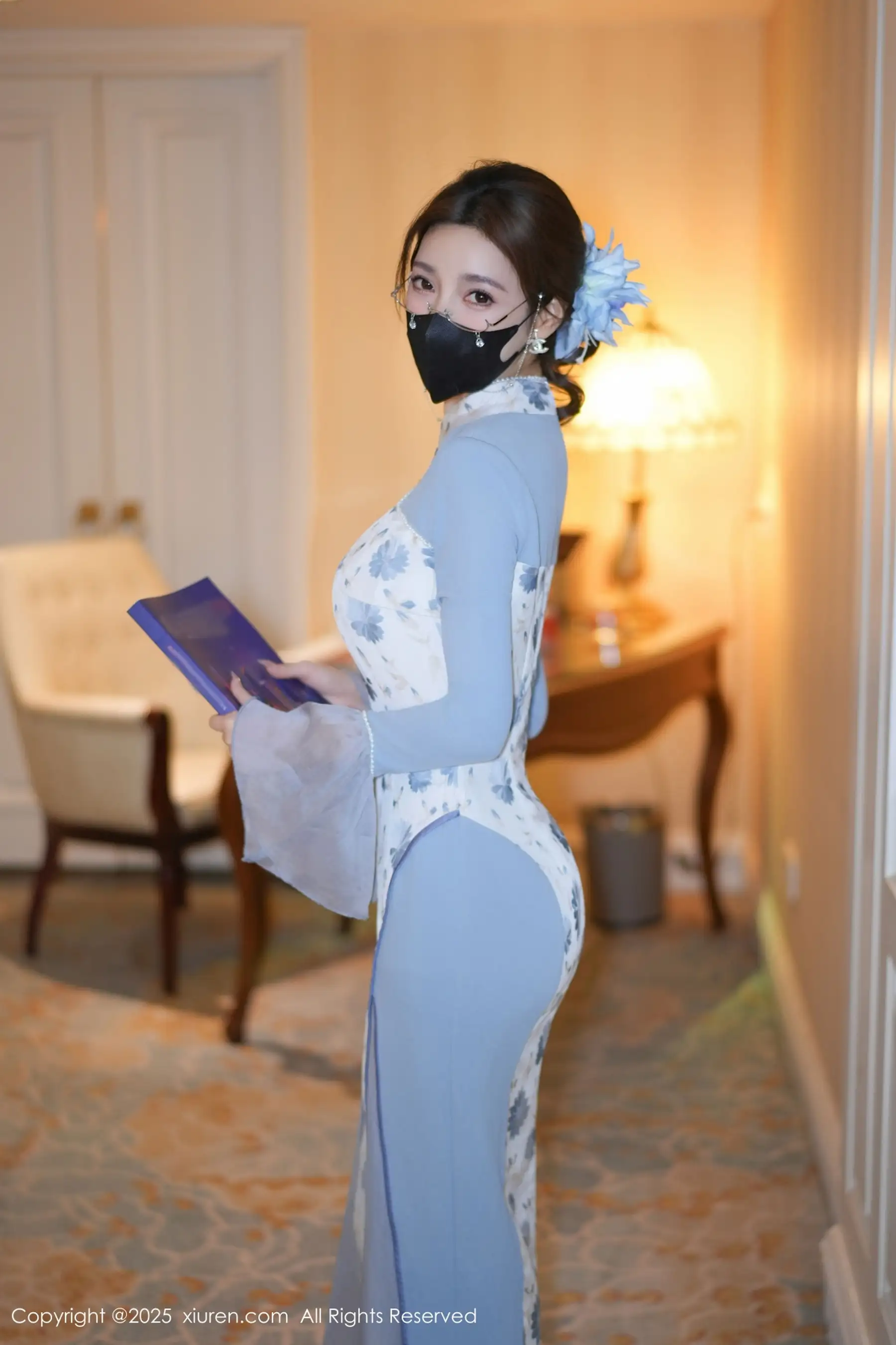 Twins-桃桃性感蓝色连衣裙露白色内衣秀曼妙身姿绝美写真 第 6 张