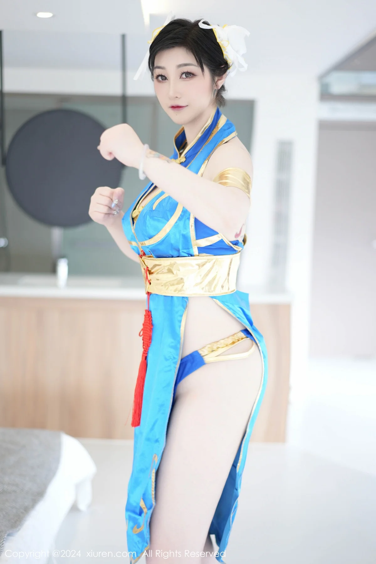 妲己_Toxic性感蓝色造型服饰露蓝色内衣秀丰满身材绝美写真 第 4 张