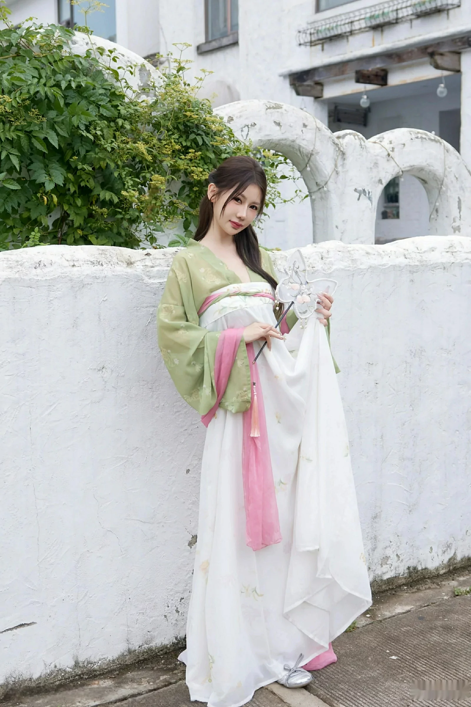 尹甜甜sunny性感薄纱汉服装扮配超薄肉丝秀完美身材绝美写真 第 2 张