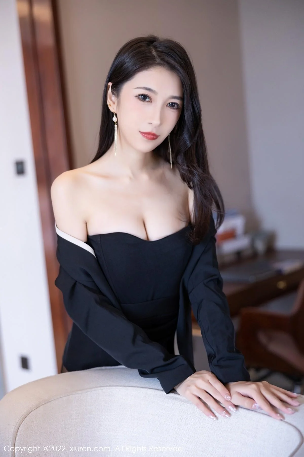林乐一私房性感黑色套装半脱露超薄无内黑丝极致魅惑写真 第 47 张