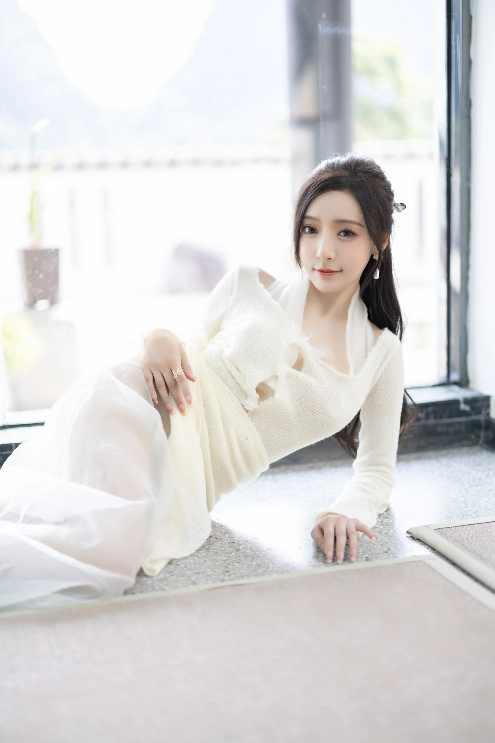 [秀人付费] 王馨瑶Yanni 诱人私拍福利 字画 第 18 张