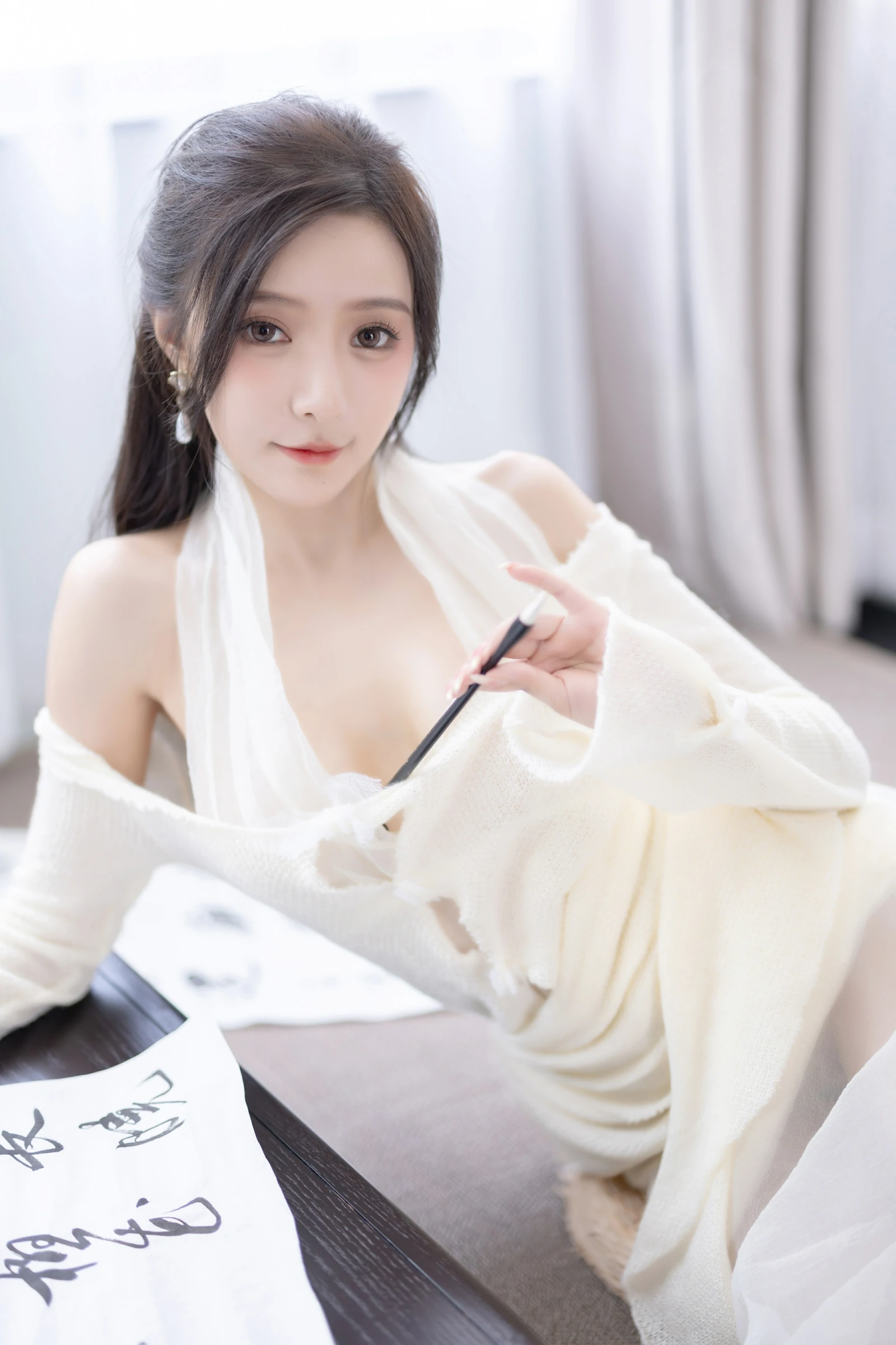 [秀人付费] 王馨瑶Yanni 诱人私拍福利 字画 第 49 张