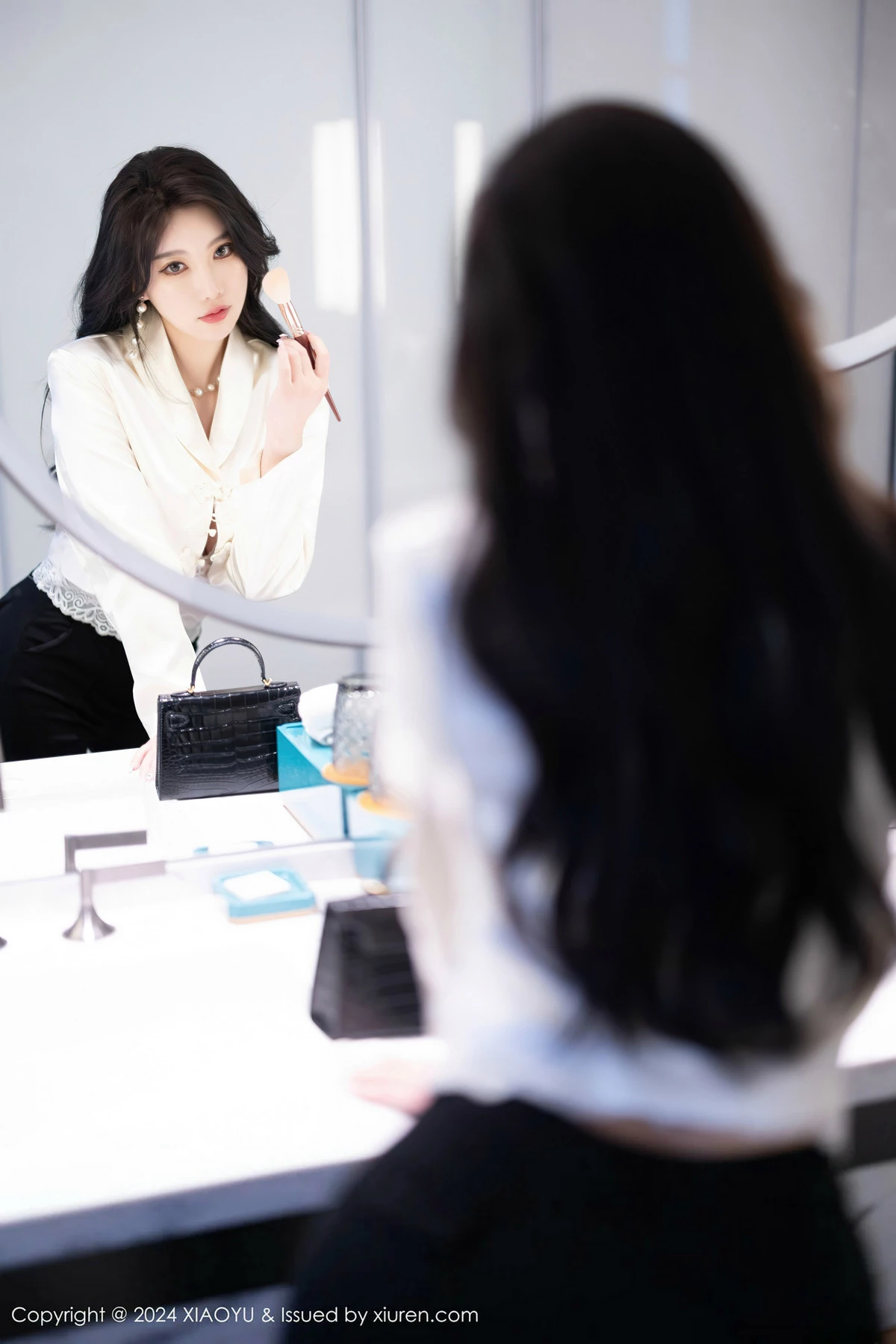 杨晨晨Yome性感白色蕾丝内衣+黑色情趣内衣完美绝美写真 第 41 张