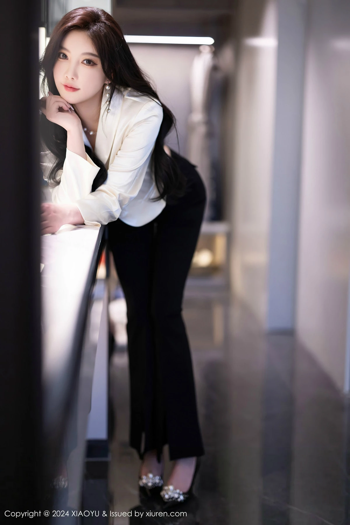 杨晨晨Yome性感白色蕾丝内衣+黑色情趣内衣完美绝美写真 第 49 张
