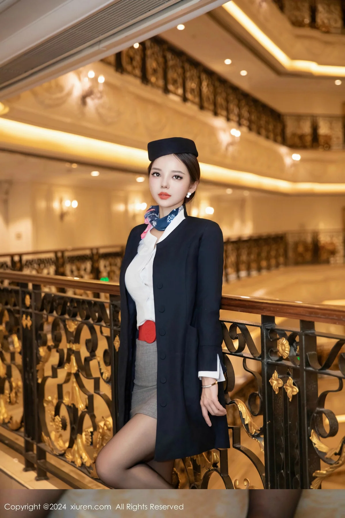 大美妞儿性感空姐制服露白色内衣配超薄黑丝秀美腿绝美写真 第 55 张