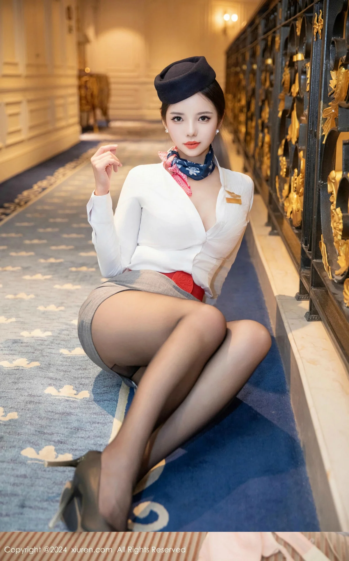 大美妞儿性感空姐制服露白色内衣配超薄黑丝秀美腿绝美写真 第 69 张