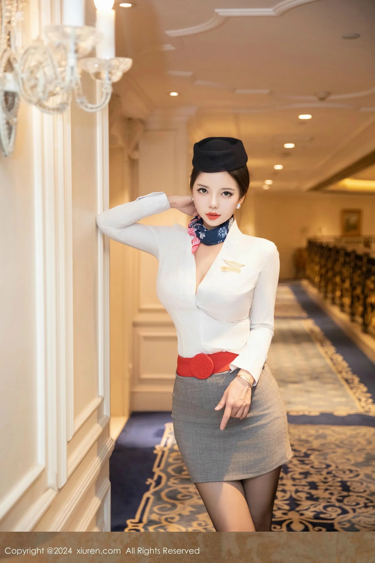 大美妞儿性感空姐制服露白色内衣配超薄黑丝秀美腿绝美写真 第 70 张
