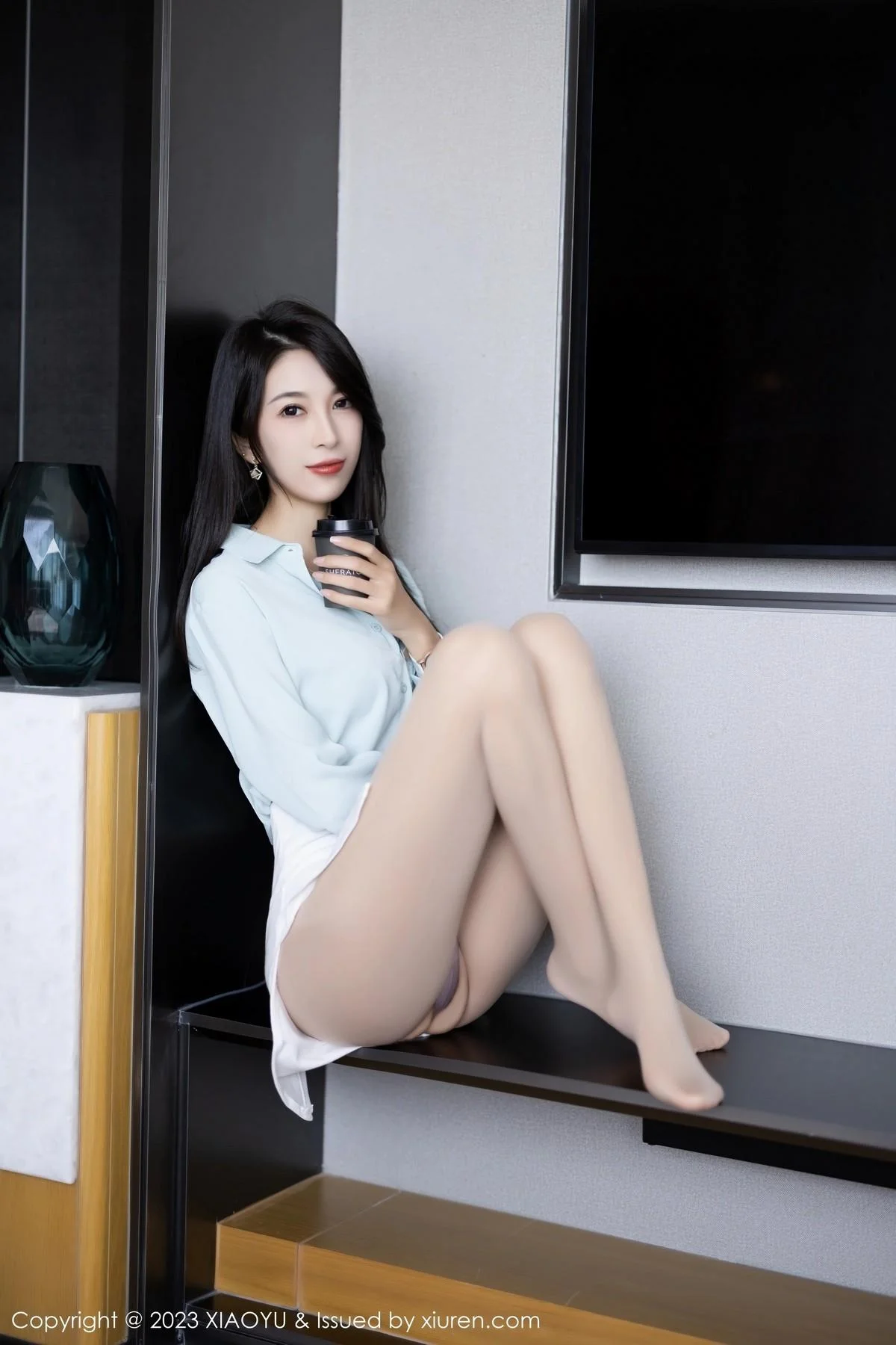 林乐一性感OL制服半透露超薄肉丝秀曼妙身姿迷人绝美写真 第 26 张