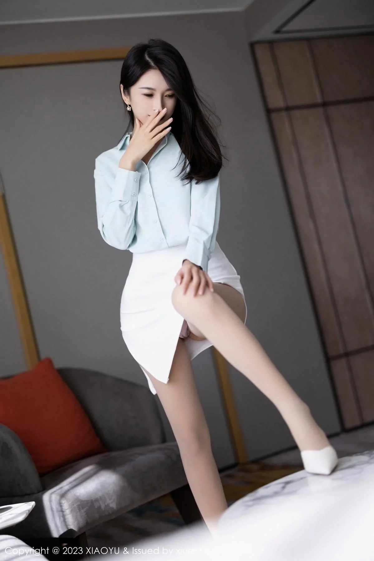 林乐一性感OL制服半透露超薄肉丝秀曼妙身姿迷人绝美写真 第 30 张