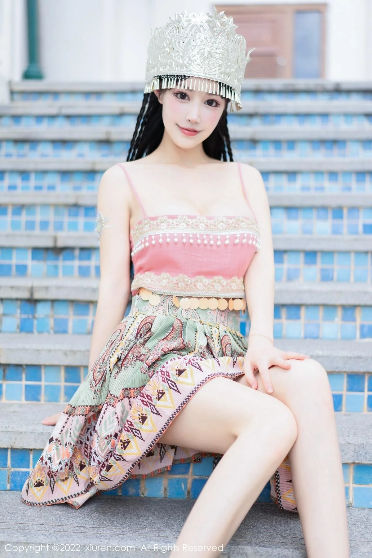 朱可儿Flora民族服饰装扮性感粉色吊带露傲人豪乳绝美写真 第 24 张
