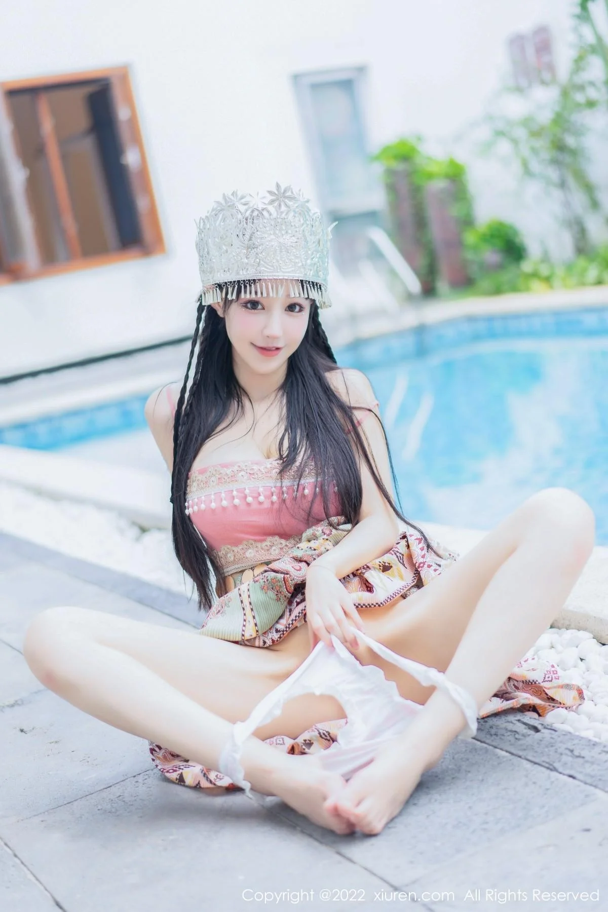 朱可儿Flora民族服饰装扮性感粉色吊带露傲人豪乳绝美写真 第 37 张