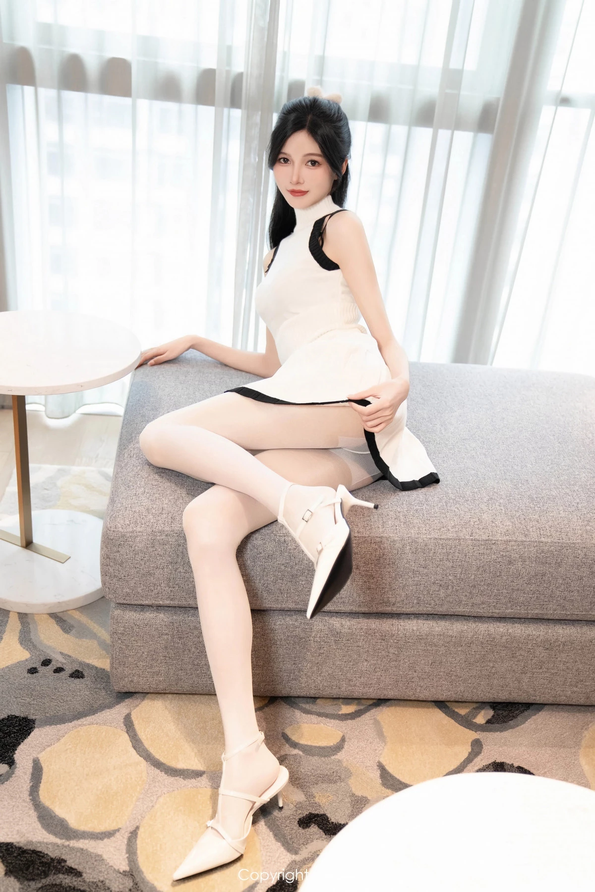 程程程性感白色针织套装露黑色内衣配白丝袜秀美腿绝美写真 第 74 张