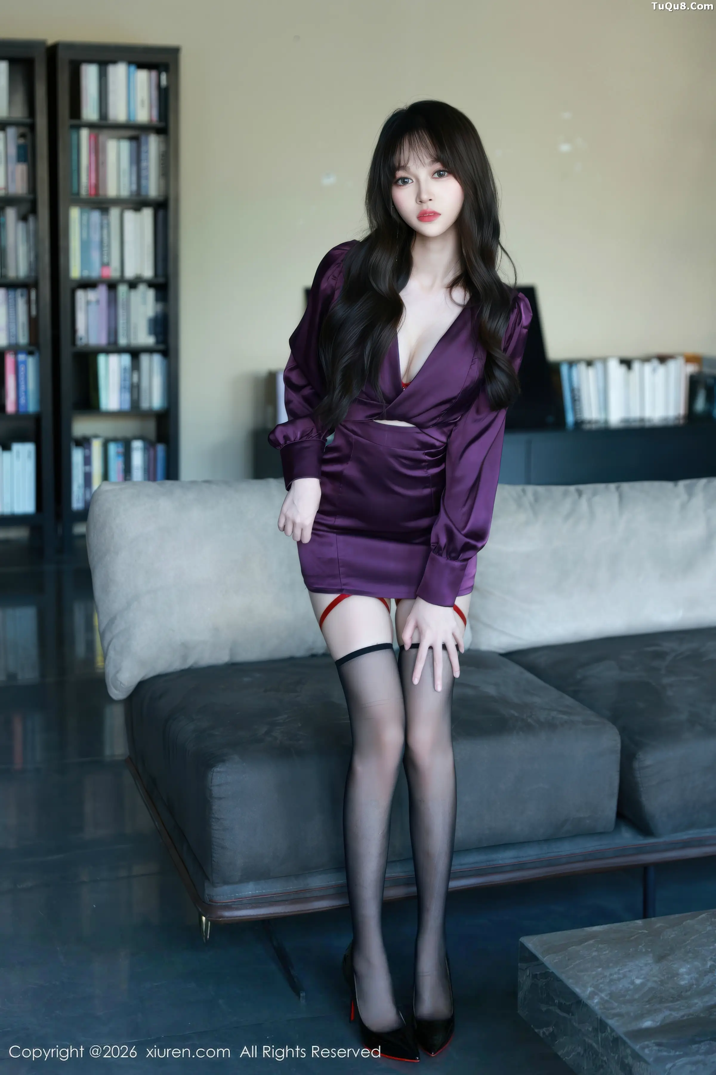 糯咪性感红色蕾丝情趣内衣配黑丝吊袜秀惹火身材绝美写真 第 14 张
