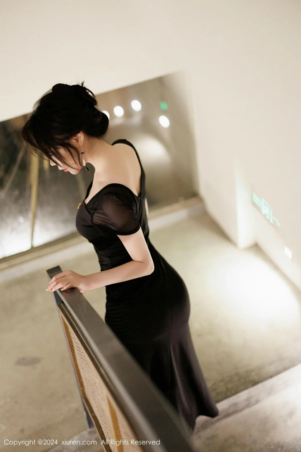 梦心玥性感黑色连衣裙+白色情趣服饰秀高挑曼妙身姿绝美写真 第 22 张