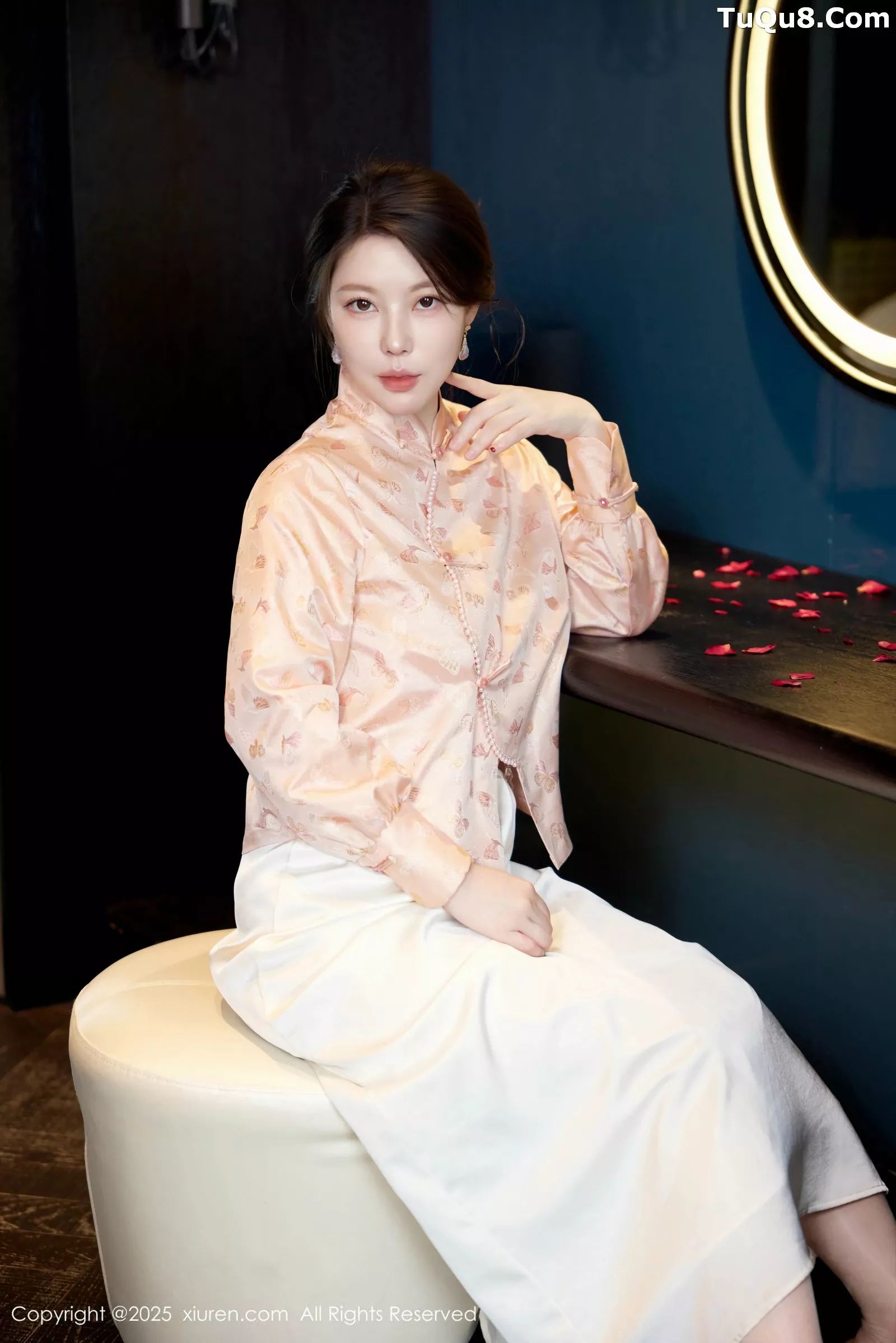白茹雪abby性感旗袍服饰露宝石情趣内衣秀火辣身材绝美写真 第 14 张