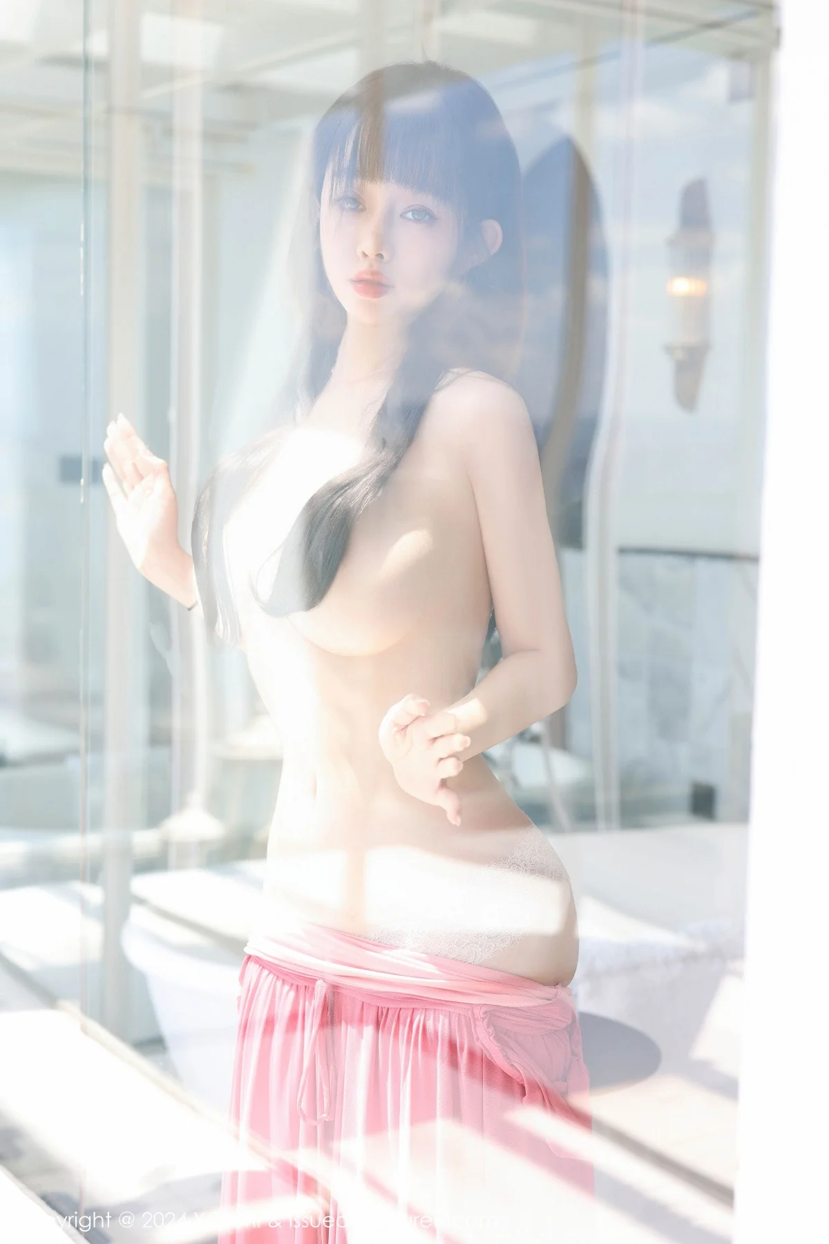 王雨纯性感红色露肩连衣长裙配超薄肉丝秀曼妙身姿绝美写真 第 92 张
