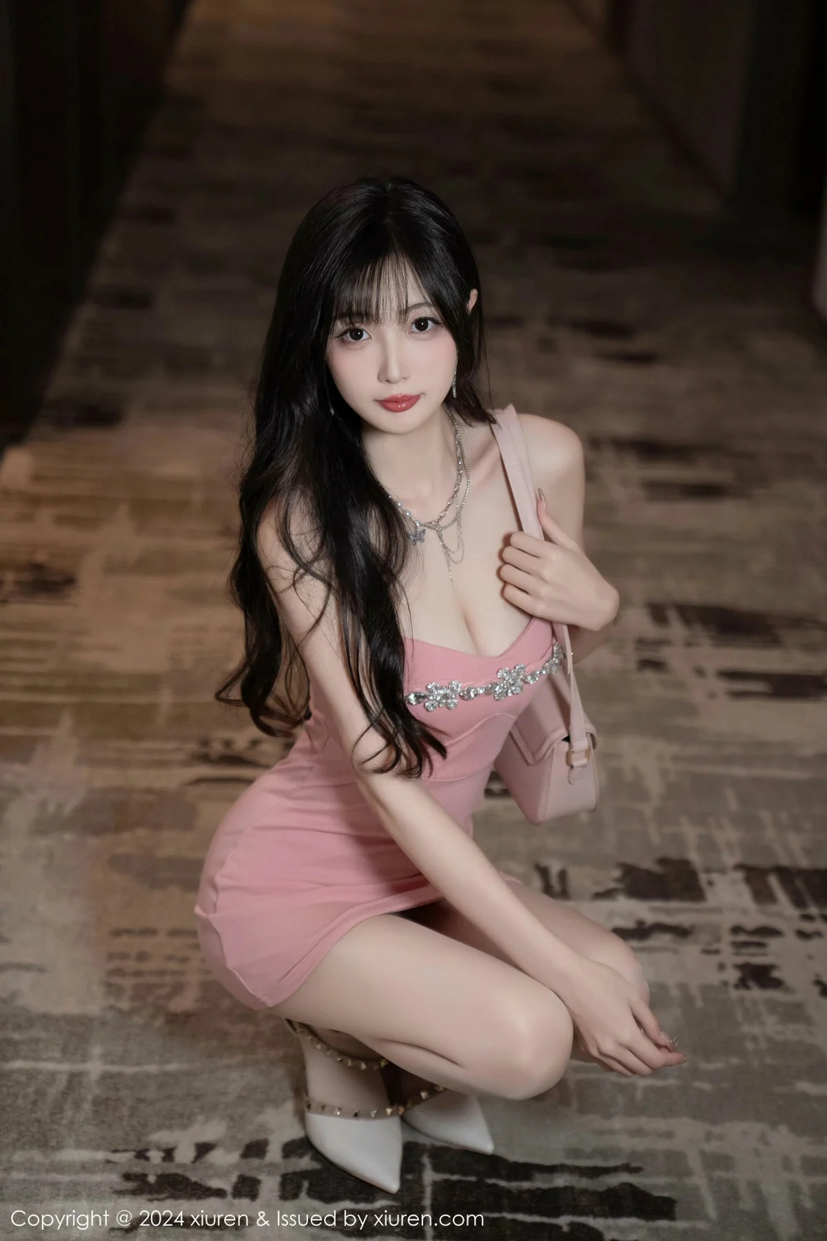 林星阑性感粉色吊带裙+兔子装情趣内衣秀曼妙身姿绝美写真 第 63 张