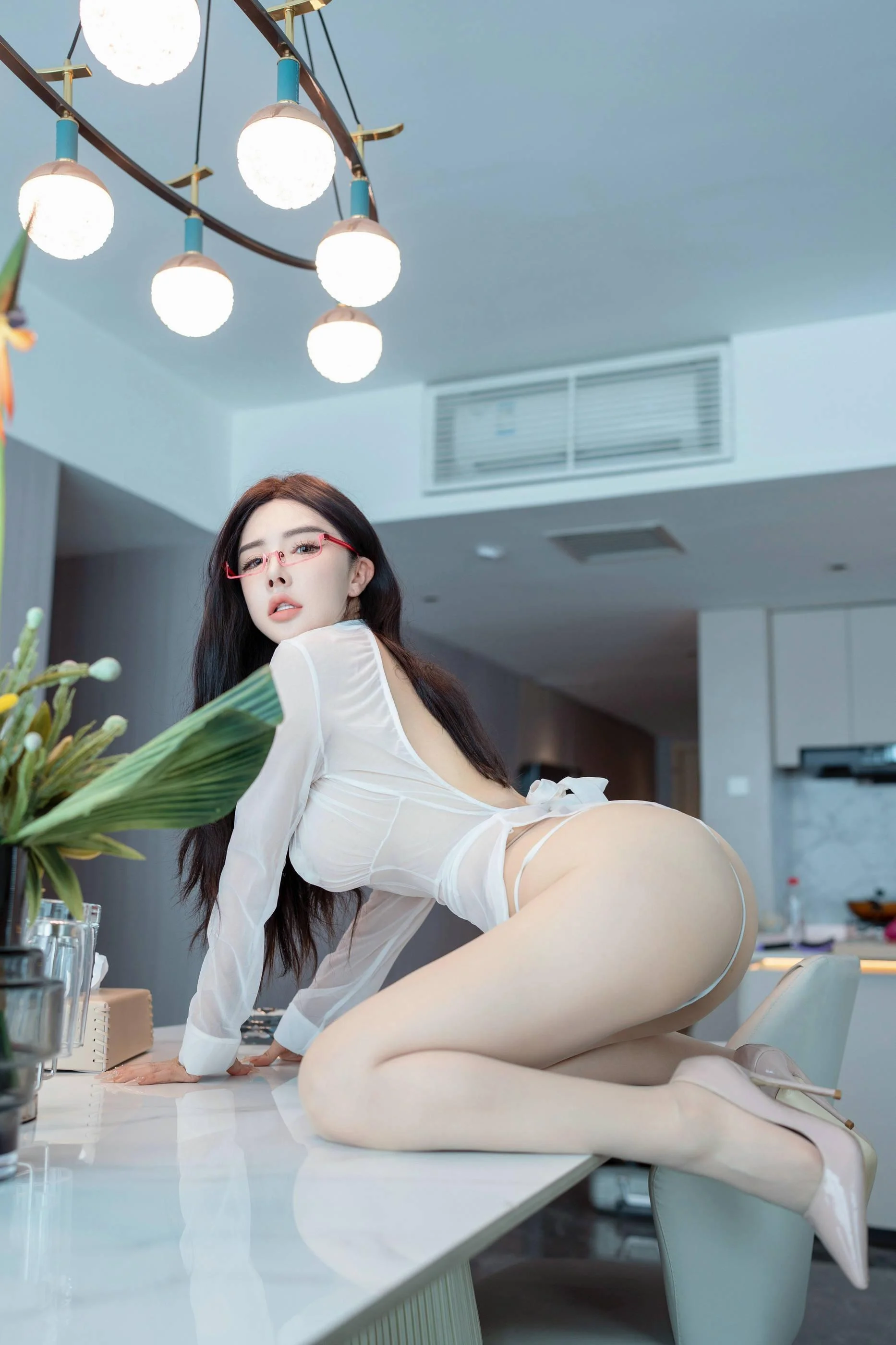 [秀人付费] 潘娇娇 诱人私拍福利 温婉恋人白玫瑰 第 68 张