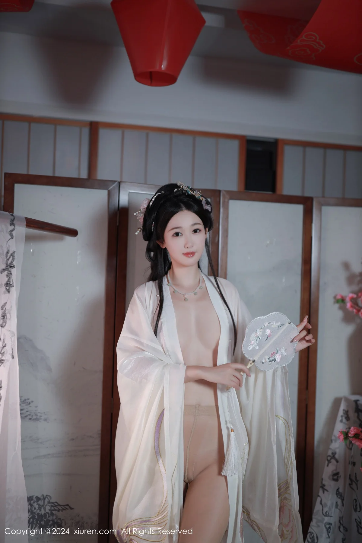 唐安琪性感浅色古装服饰配超薄无内肉丝秀曼妙身姿绝美写真 第 100 张