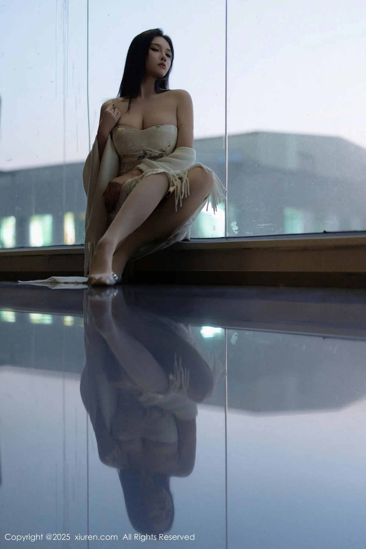娜比脱连衣短裙露性感蓝色内衣配超薄肉丝秀凹凸身材绝美写真 第 86 张