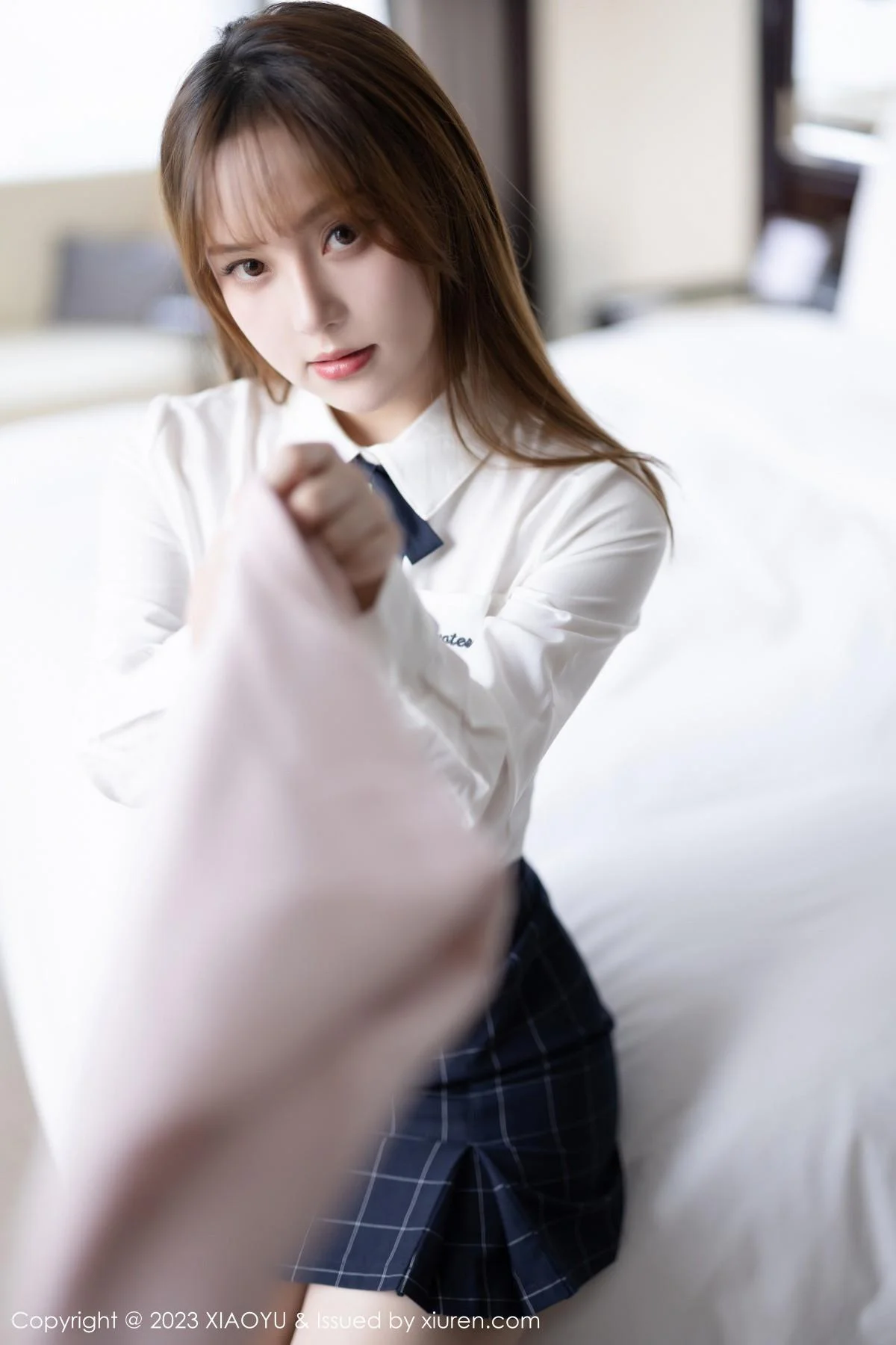 豆瓣酱半脱露性感白T配超薄无内肉丝秀丰满身材绝美写真 第 63 张