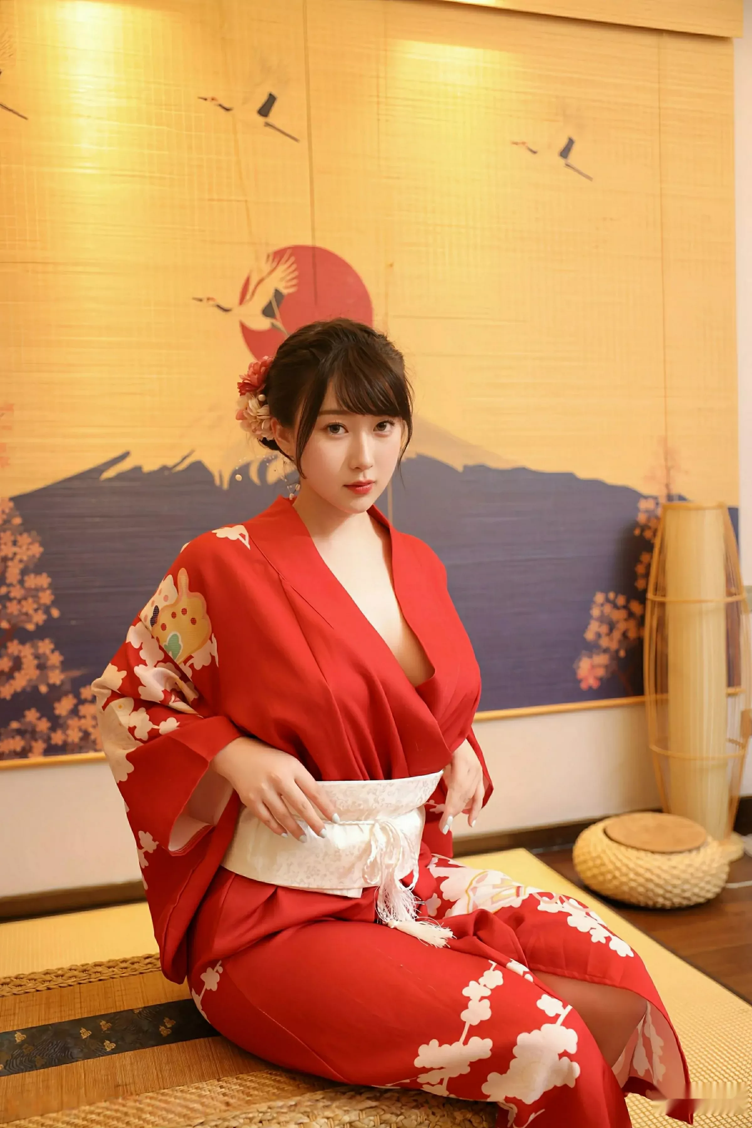 李沁恩lrene性感日系风红色服饰半脱秀丰腴身材惹火绝美写真 第 12 张