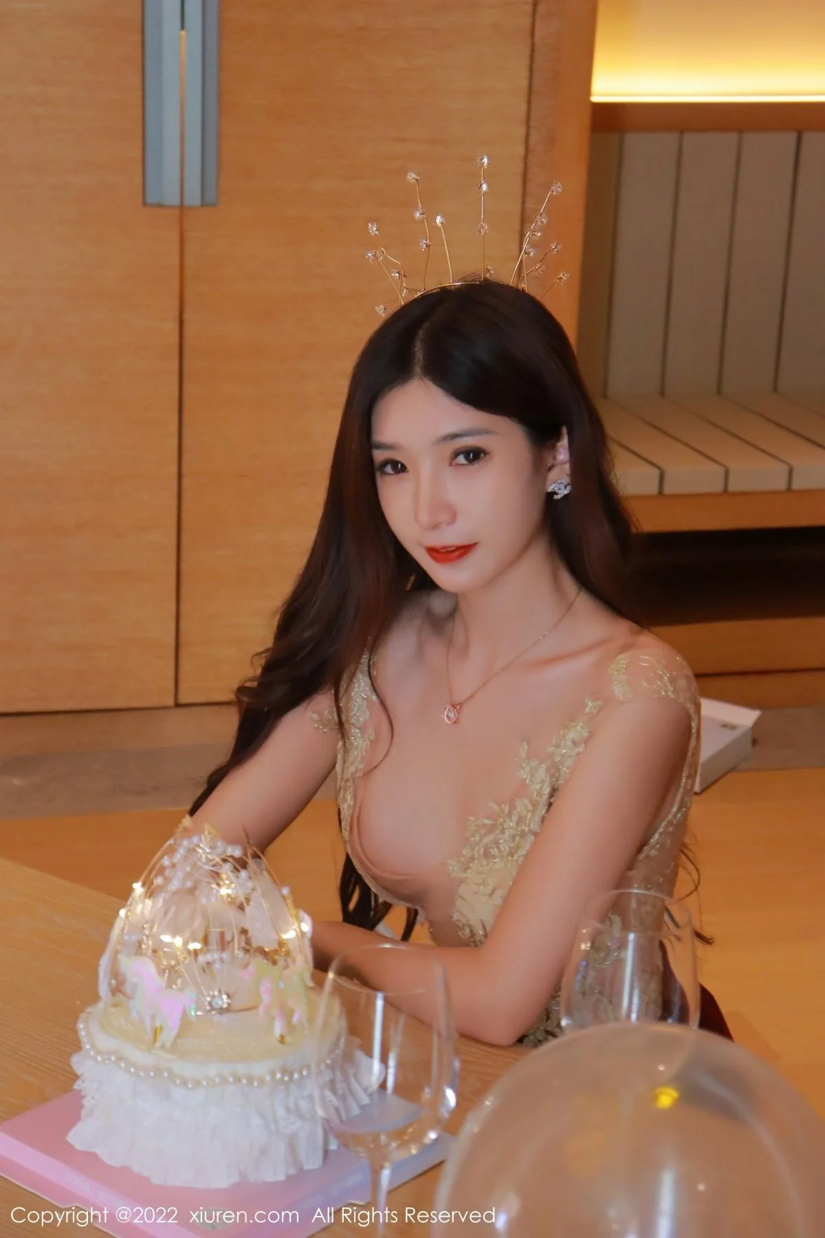 就是阿朱啊黑色轻透上衣配黑皮裙露情趣内衣惹火绝美写真 第 1 张