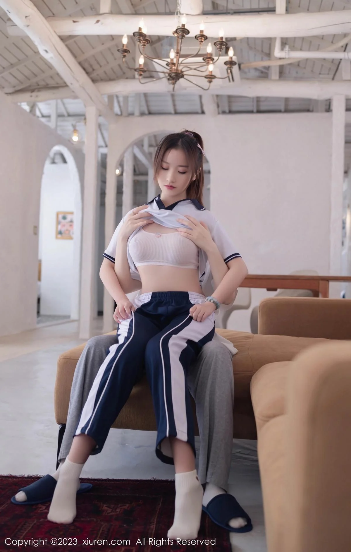 杏子Yada脱普蓝色学妹制服露白色内衣秀曼妙身姿绝美写真 第 43 张