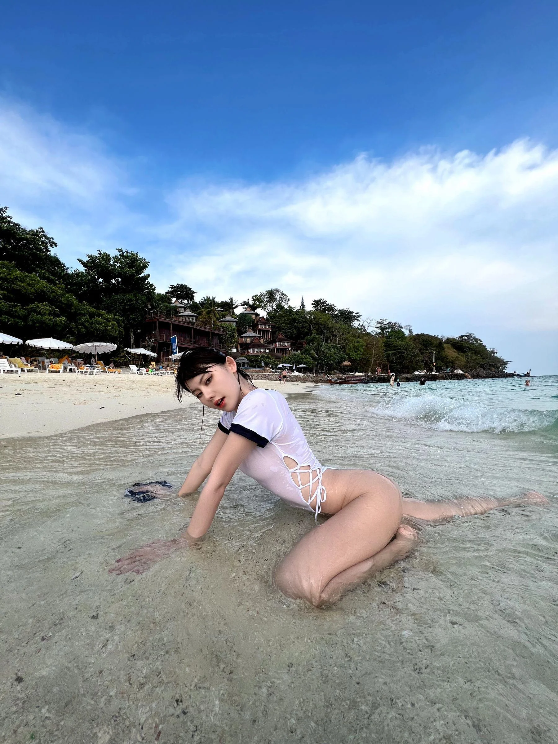 [秀人付费] 就是阿朱啊 诱人私拍福利 海岛透视 第 11 张