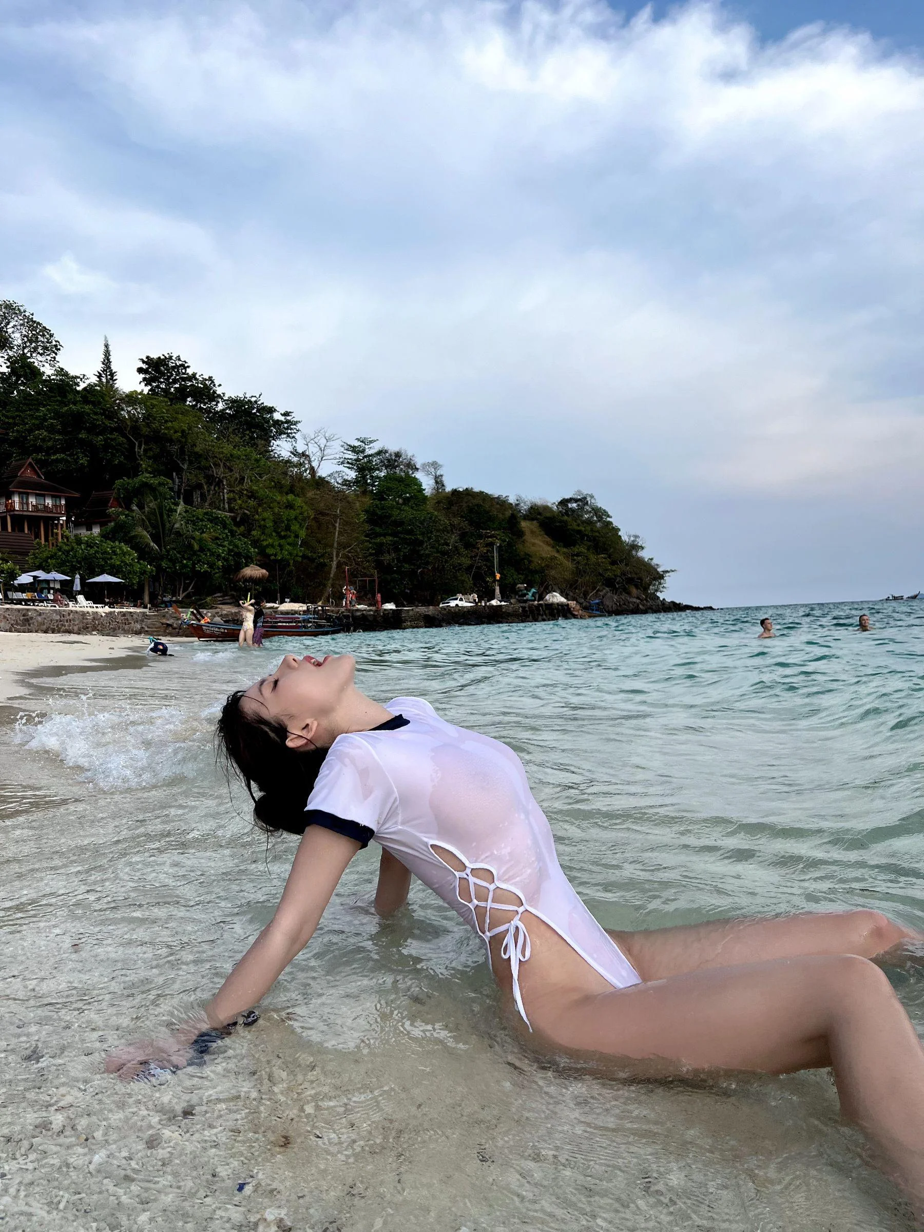 [秀人付费] 就是阿朱啊 诱人私拍福利 海岛透视 第 7 张