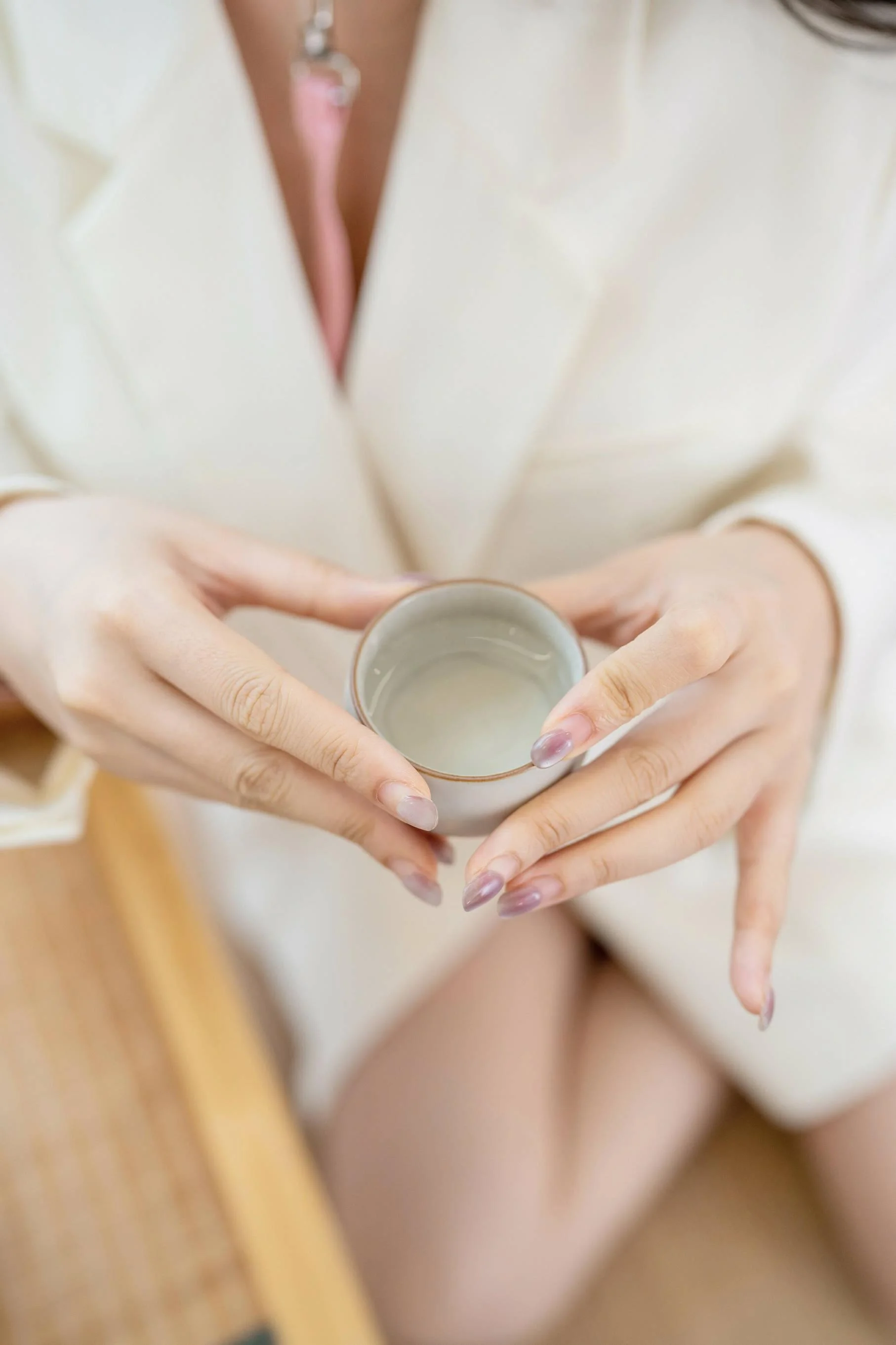 [秀人付费] 袁圆 诱人私拍福利 透视蕾丝私房品茶 第 1 张